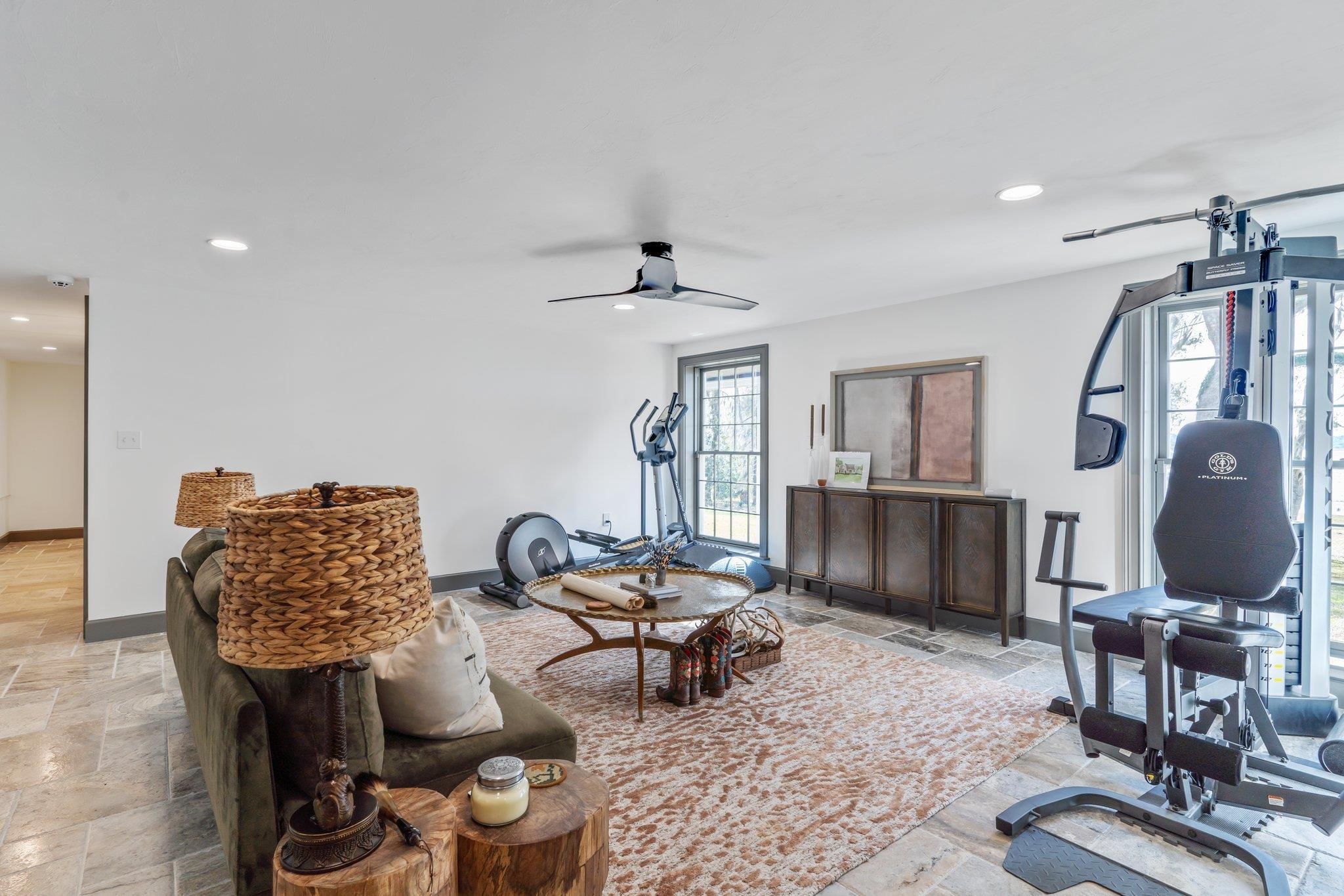 6064 Miller Landing Cove