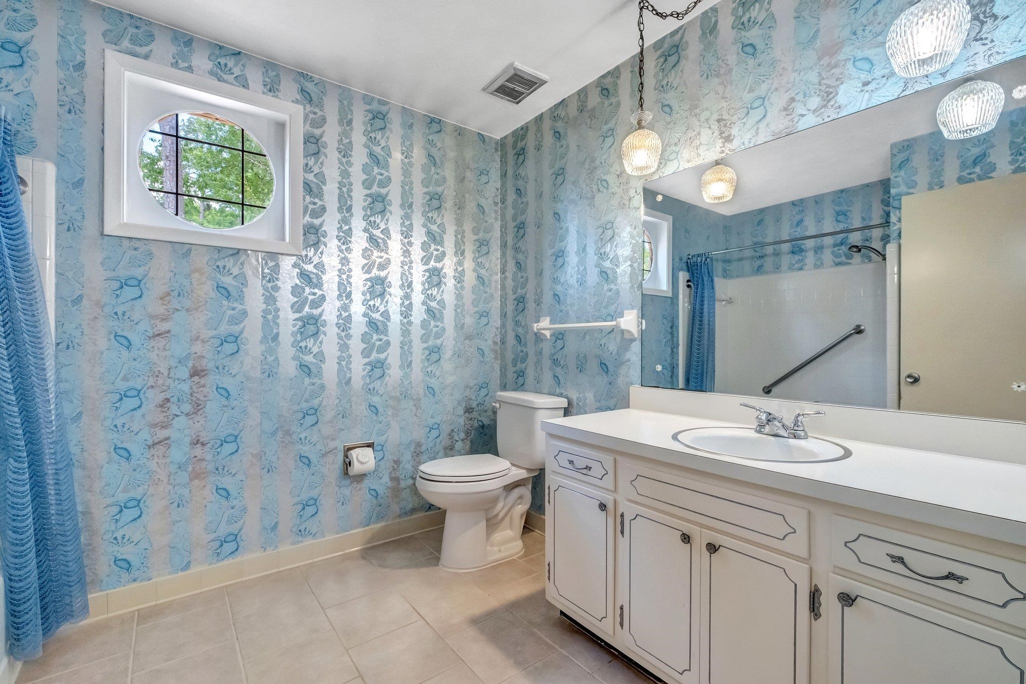 2828 N Shamrock Street