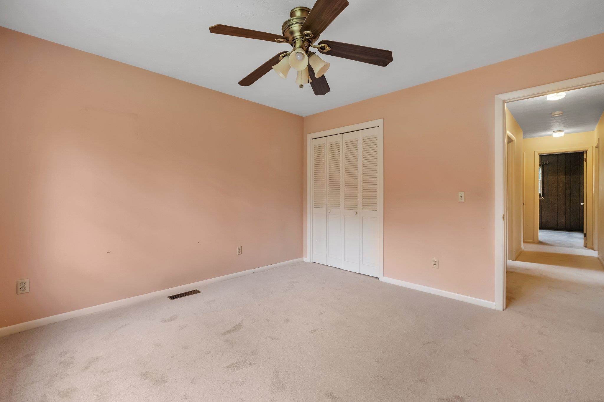 2828 N Shamrock Street