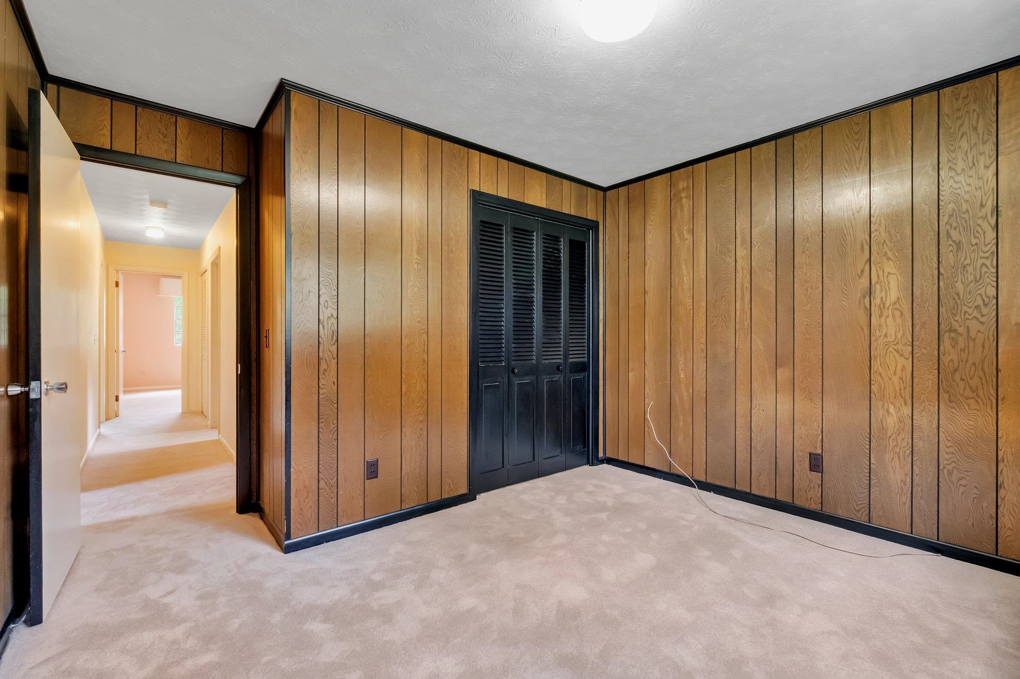 2828 N Shamrock Street