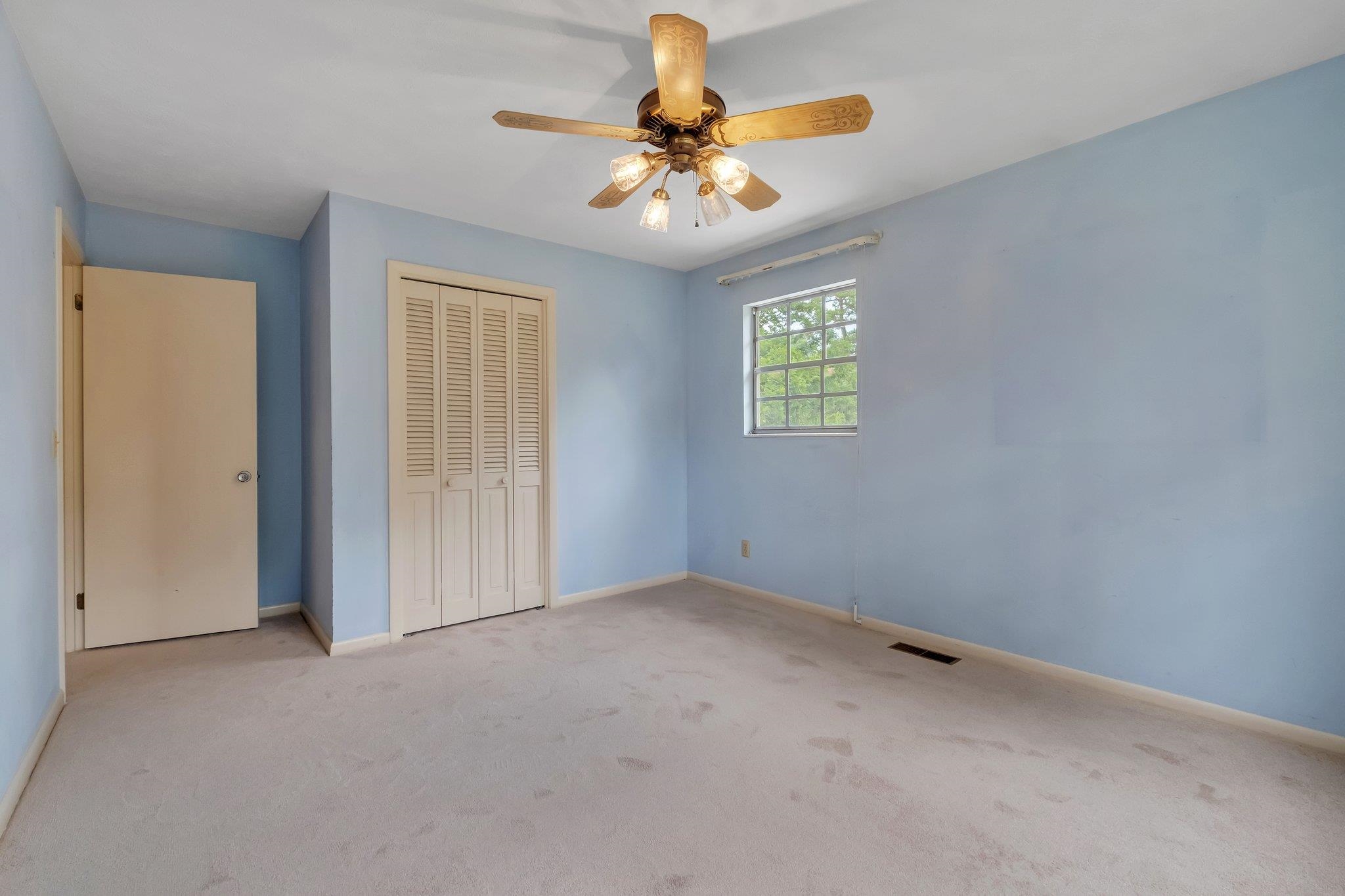 2828 N Shamrock Street