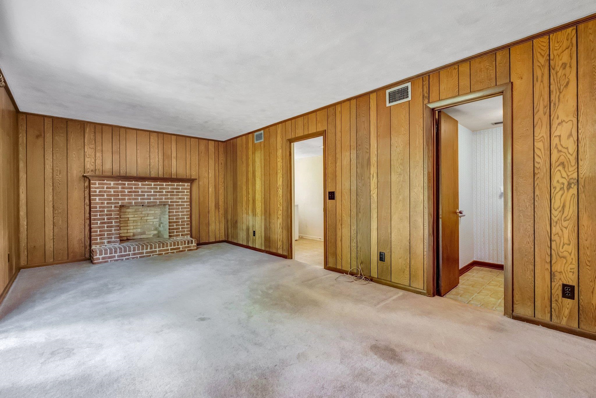 2828 N Shamrock Street