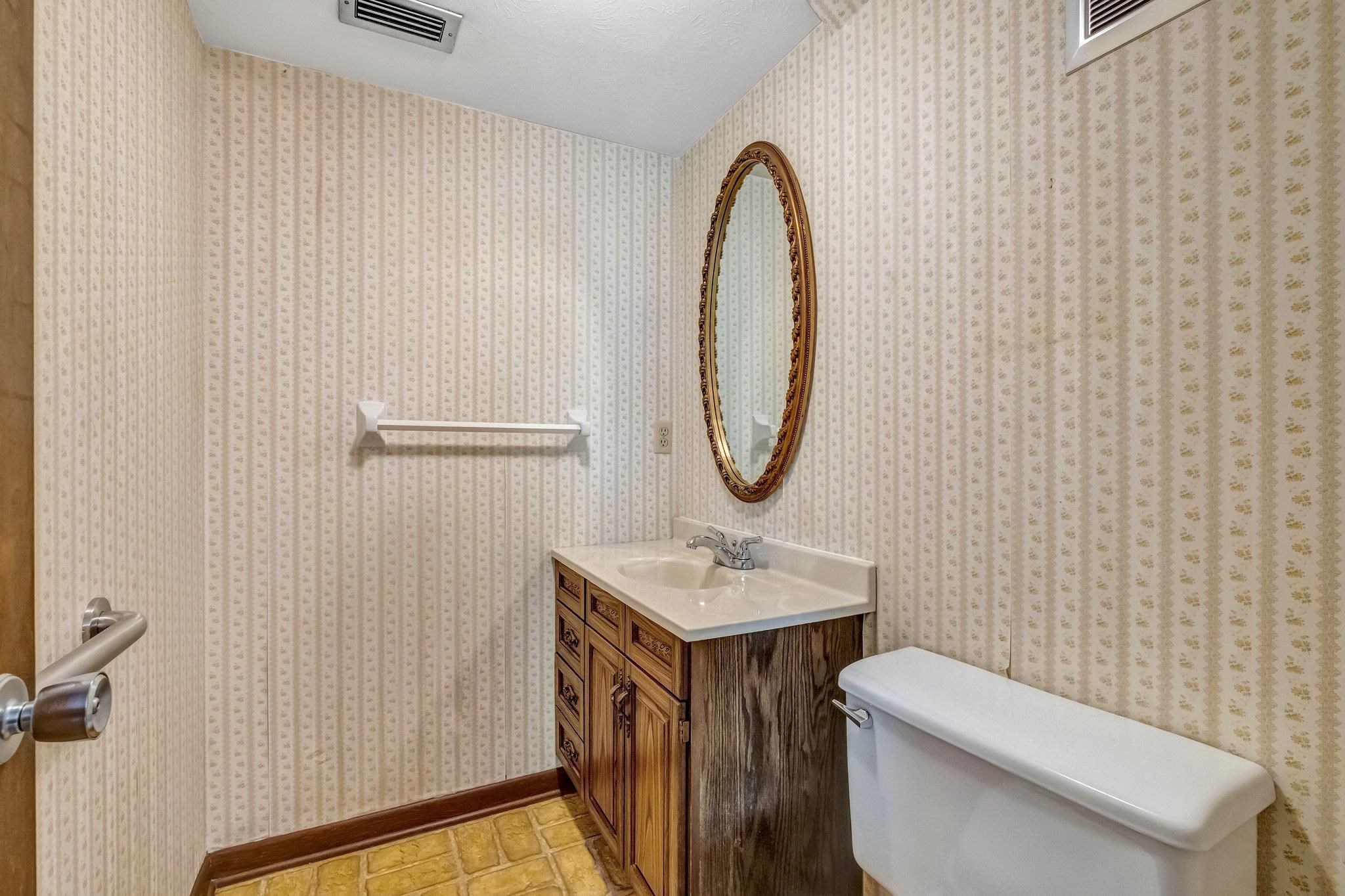 2828 N Shamrock Street