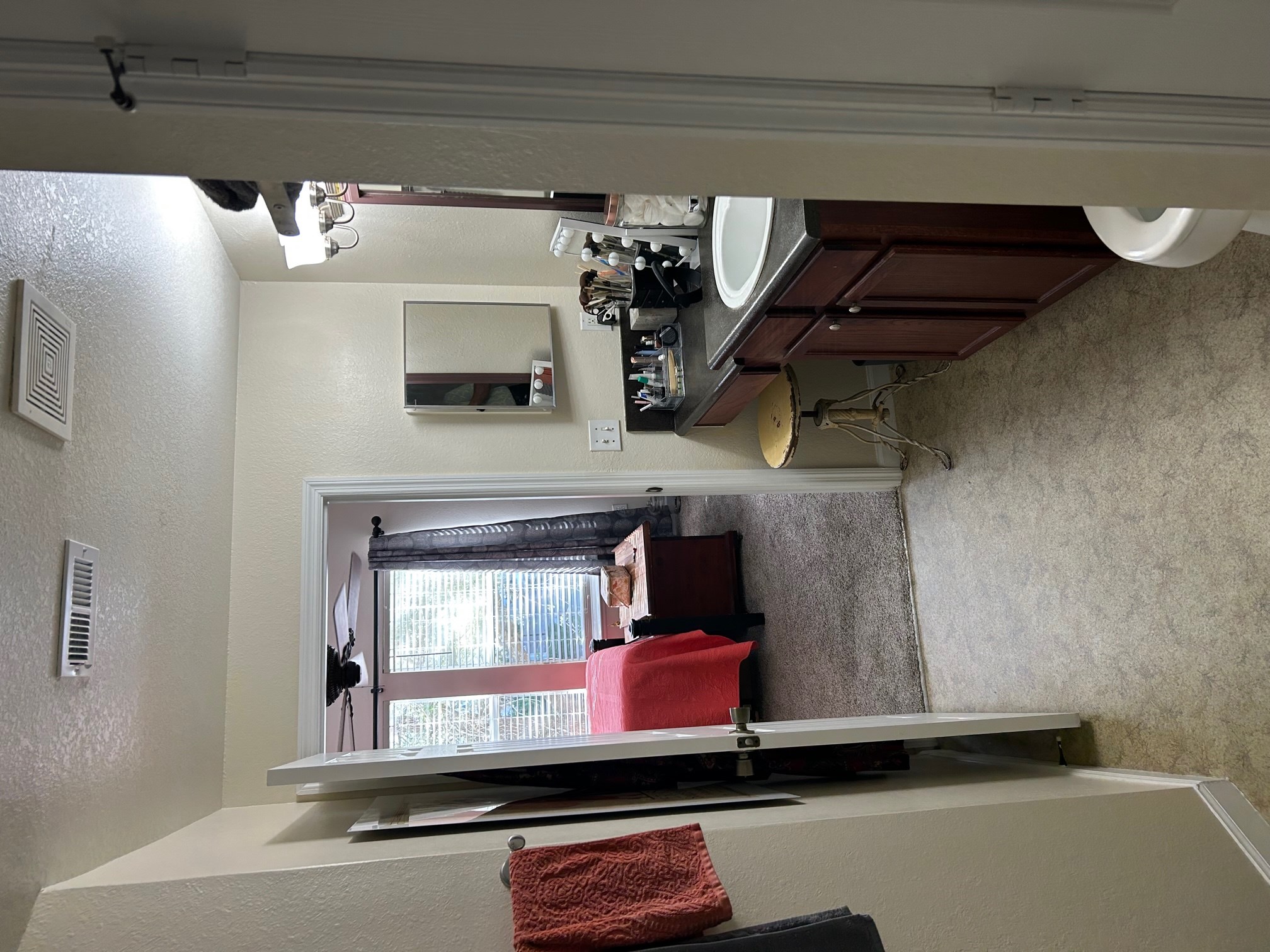 2801 NE Chancellorsville Drive Unit: 424