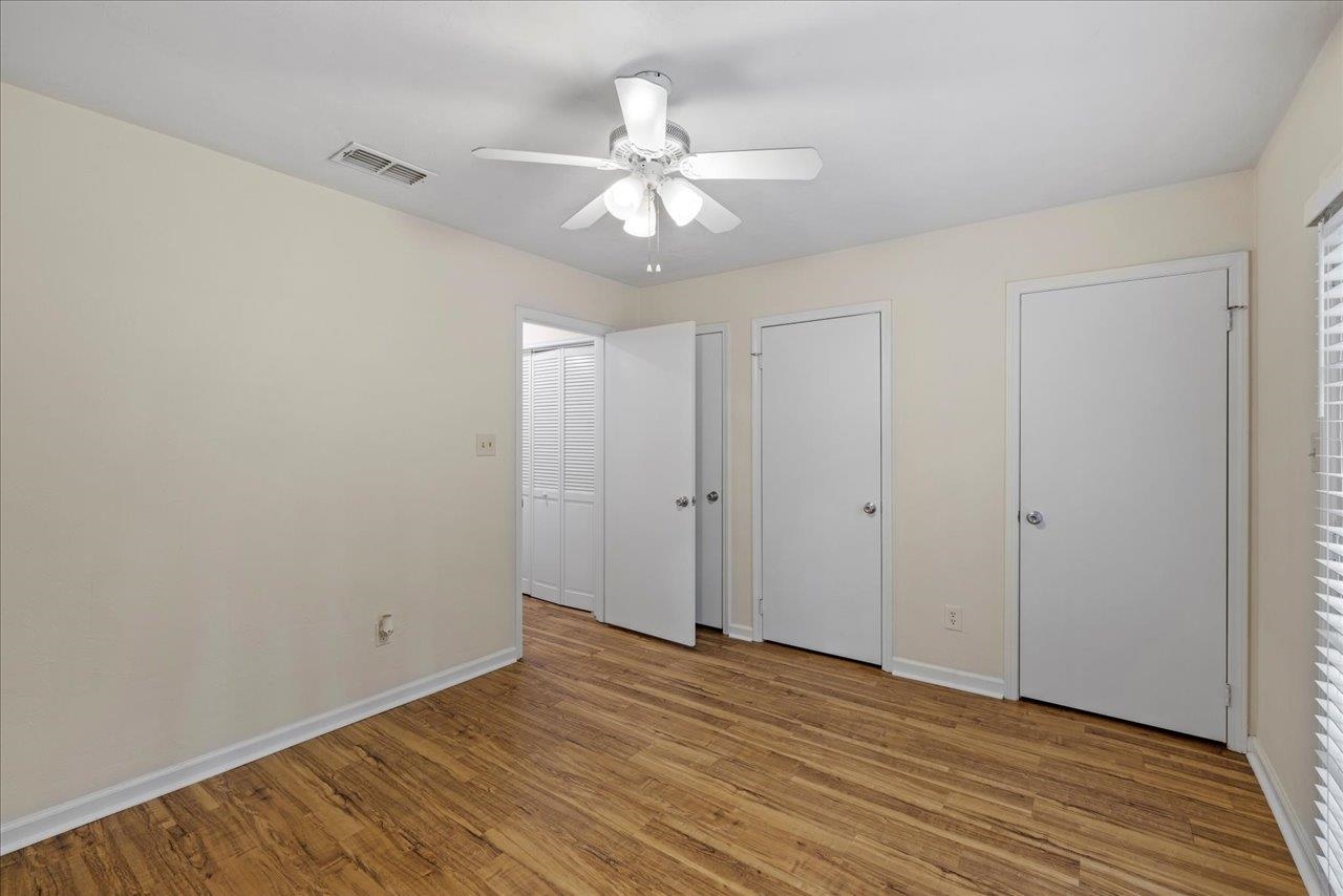 201 PARKBROOK Circle