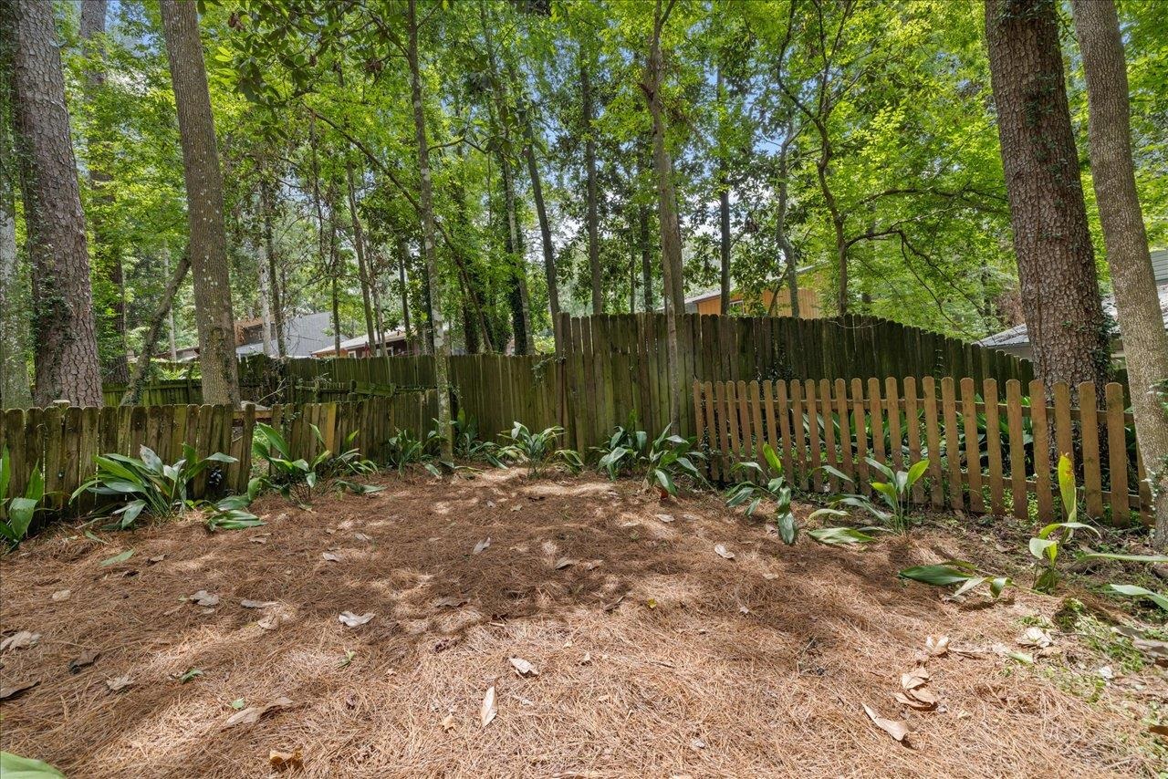 201 PARKBROOK Circle