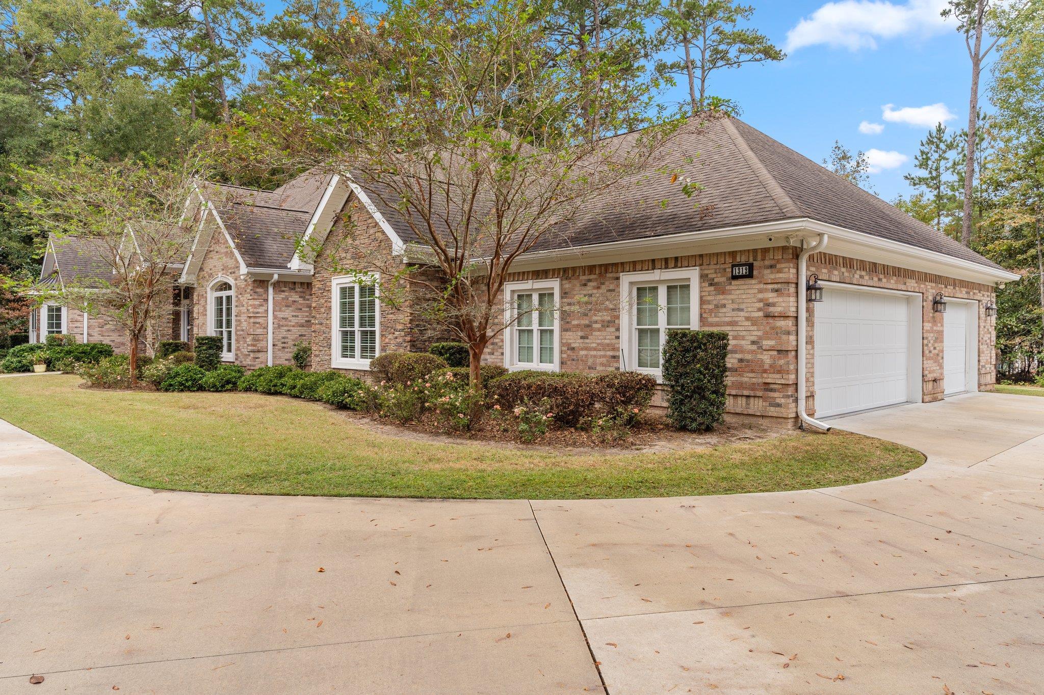 1312 Live Oak Plantation Road