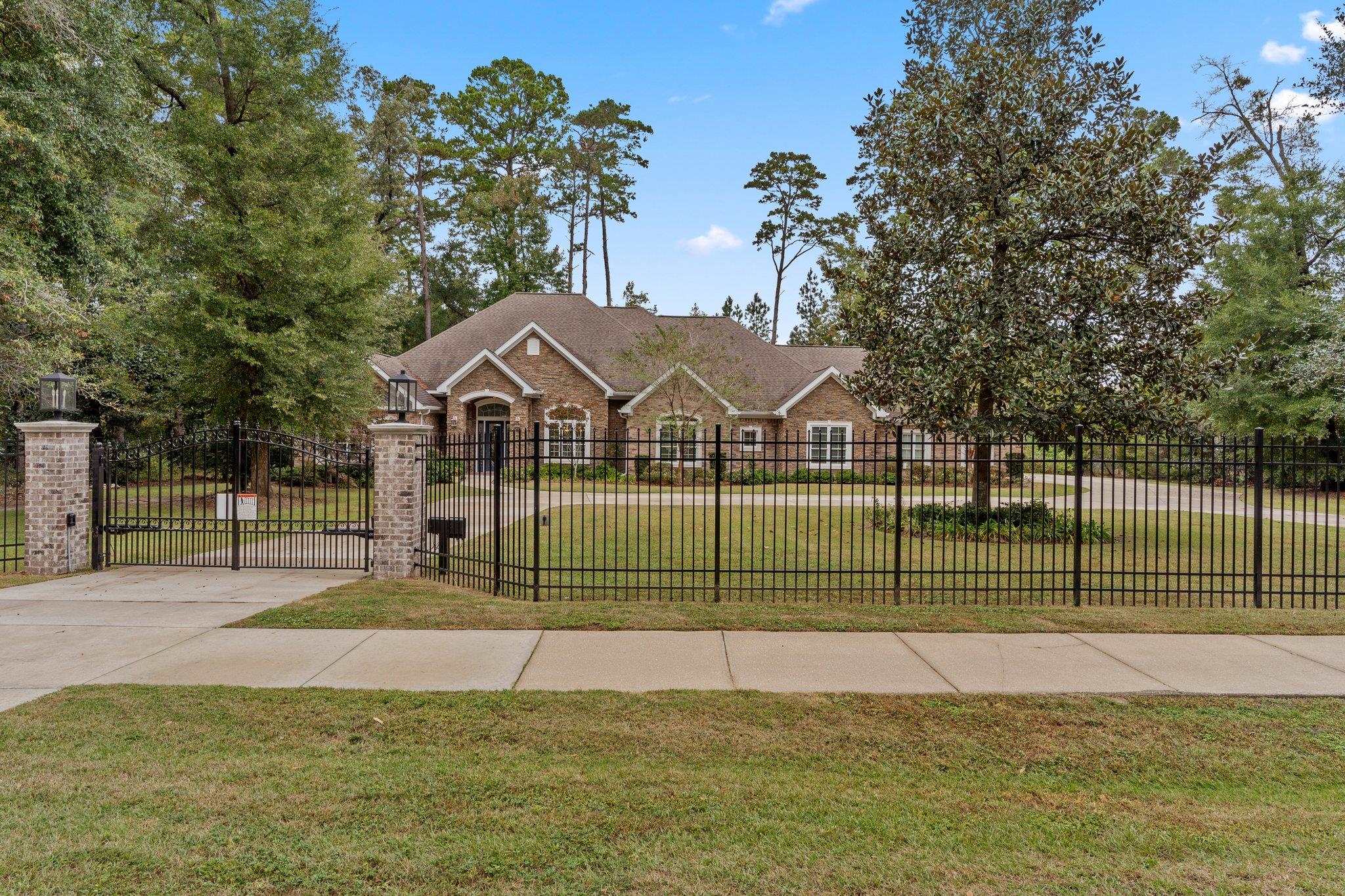 1312 Live Oak Plantation Road