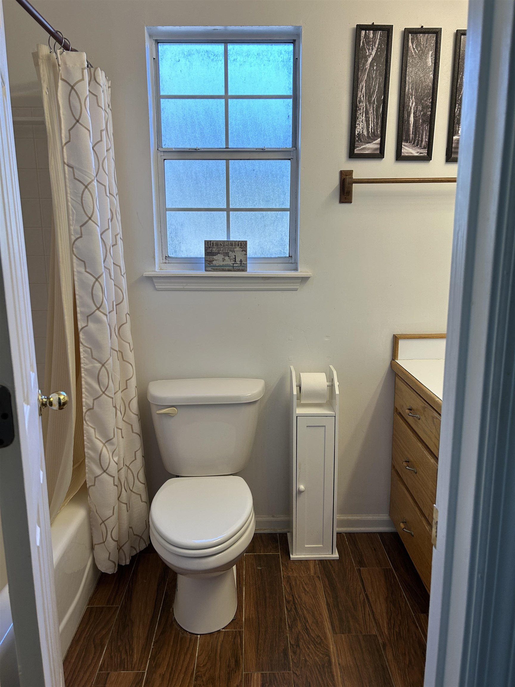 20047 Edgewater Court