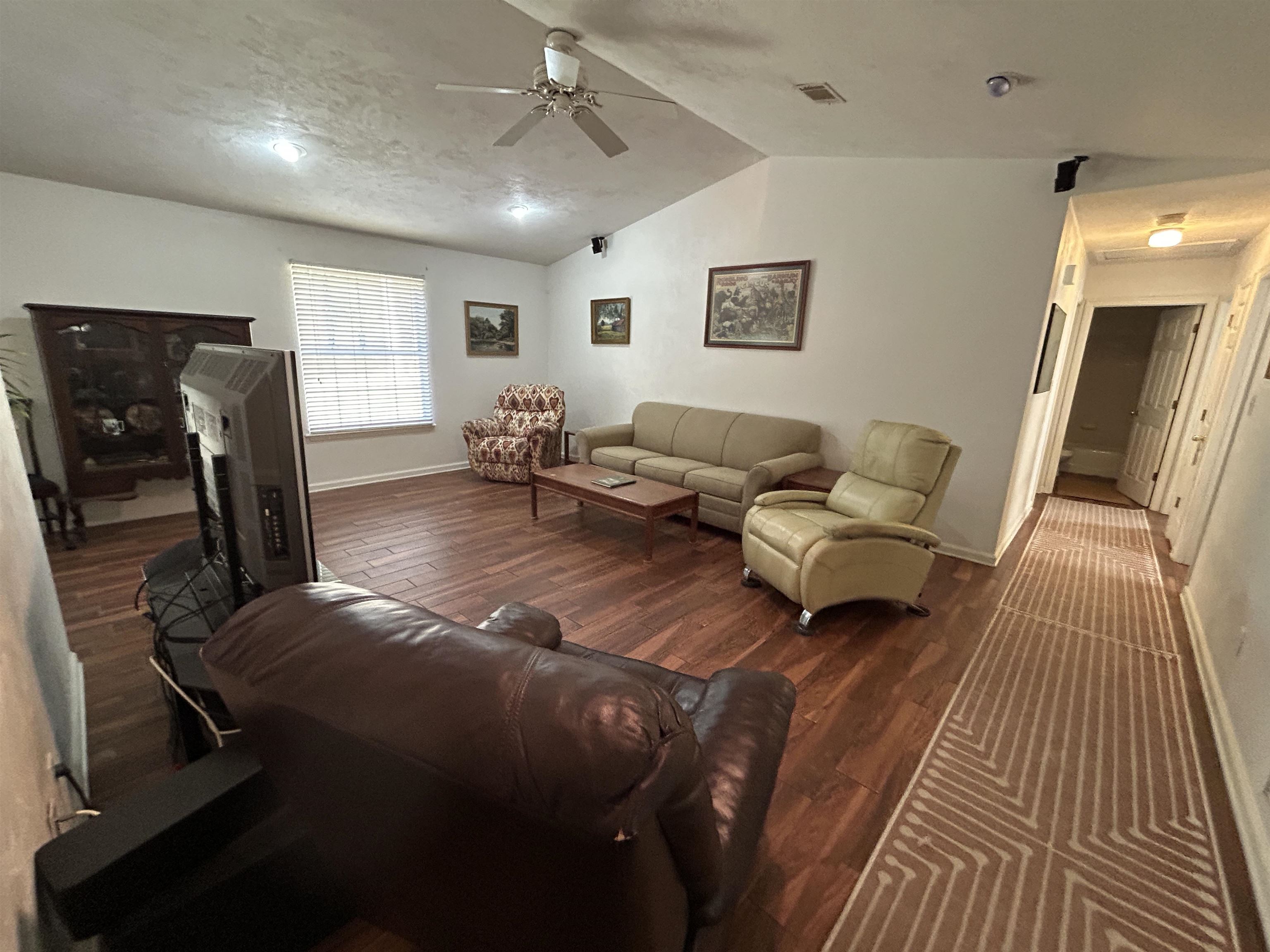 20047 Edgewater Court