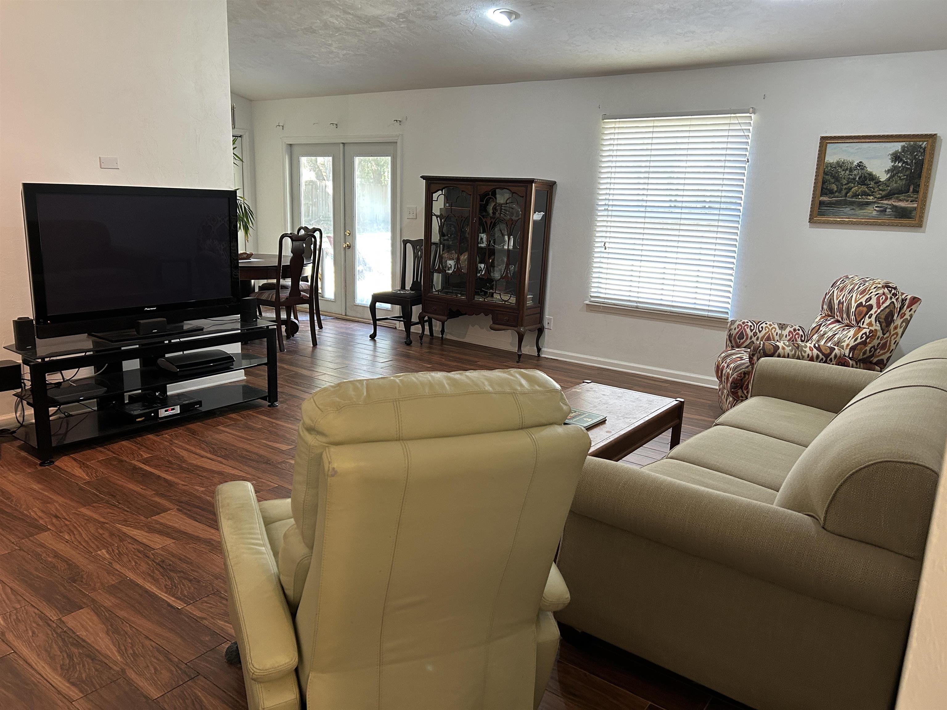 20047 Edgewater Court