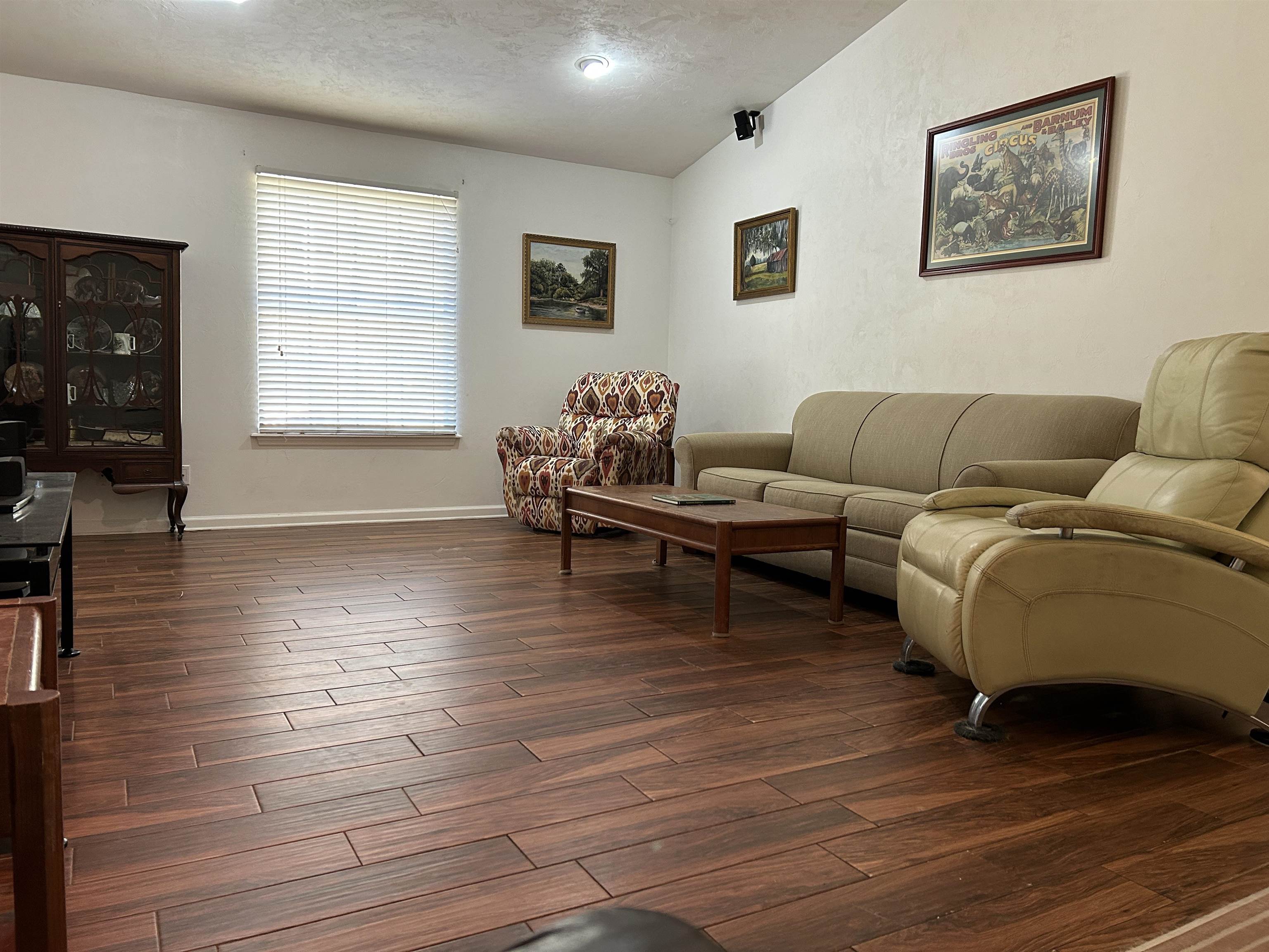 20047 Edgewater Court