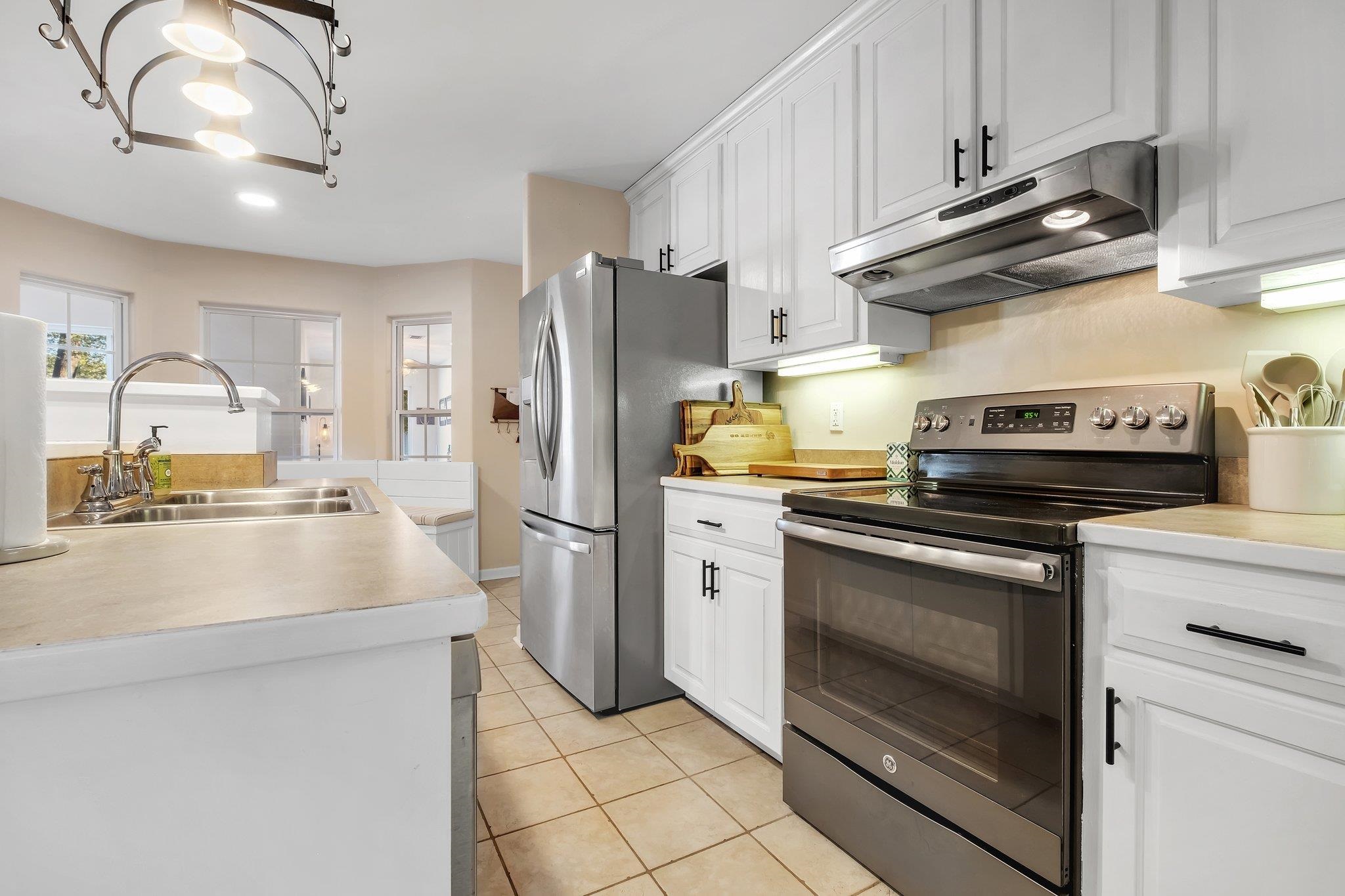 212 Fairway Drive