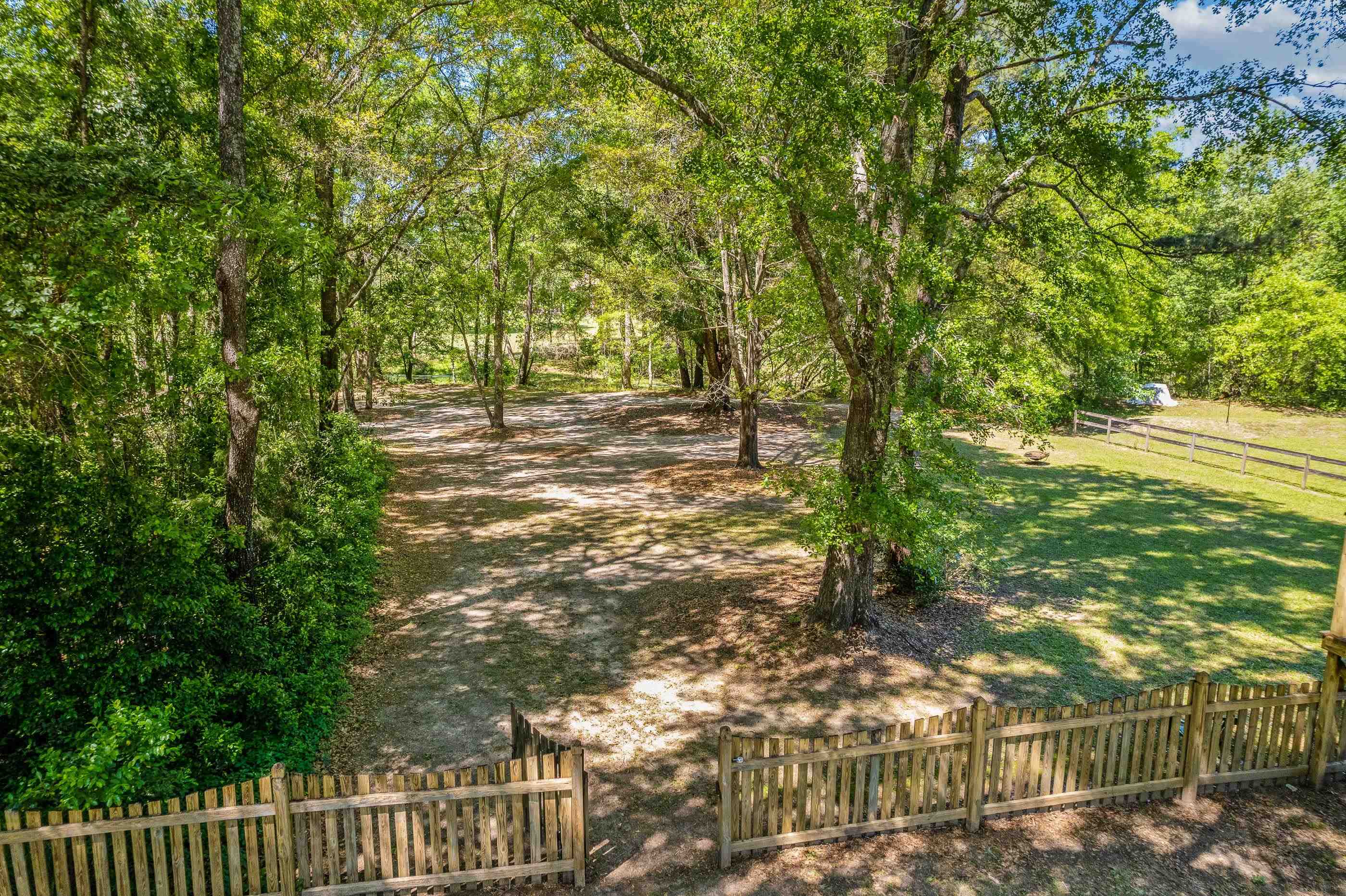 1118 Walden Road