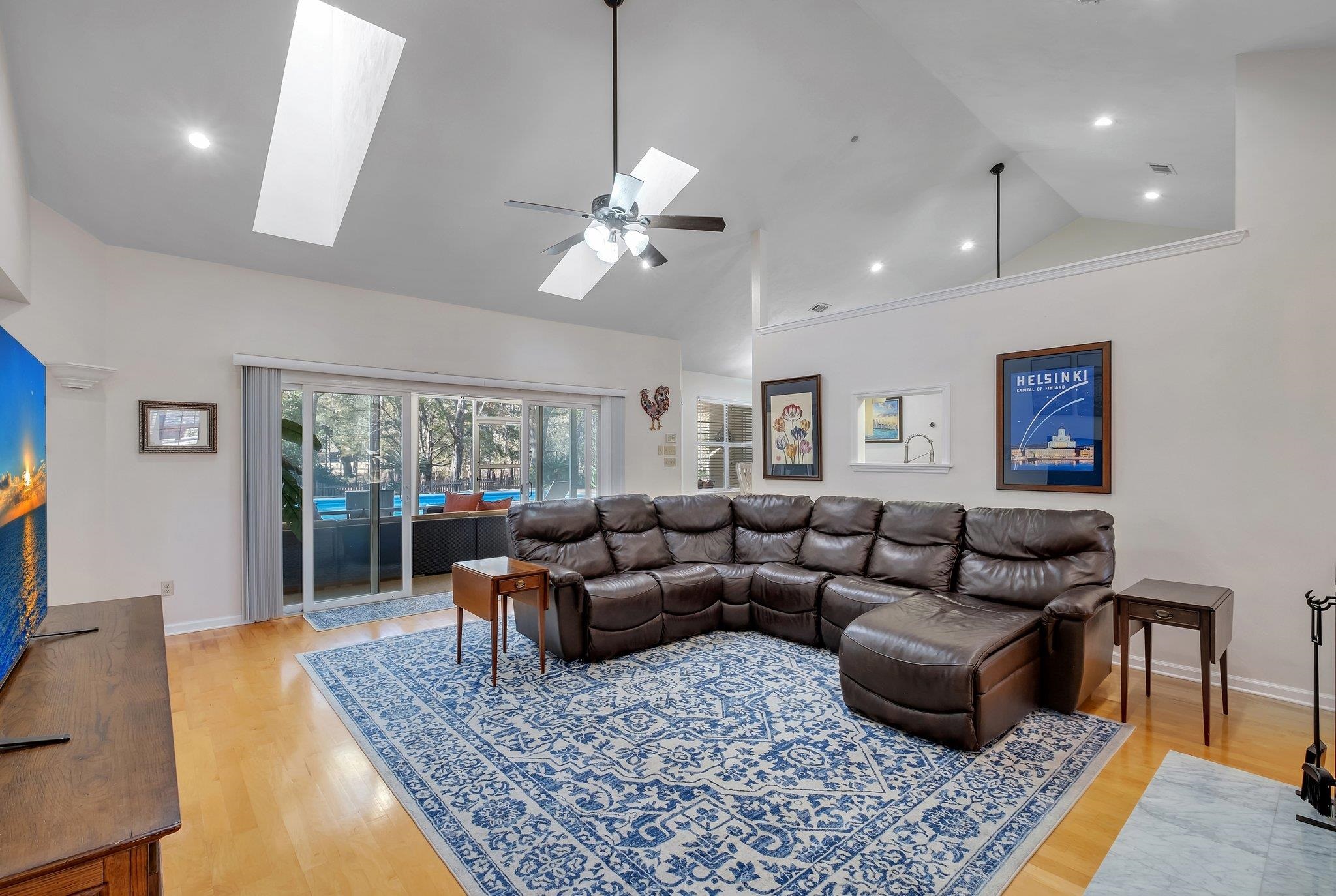 1118 Walden Road
