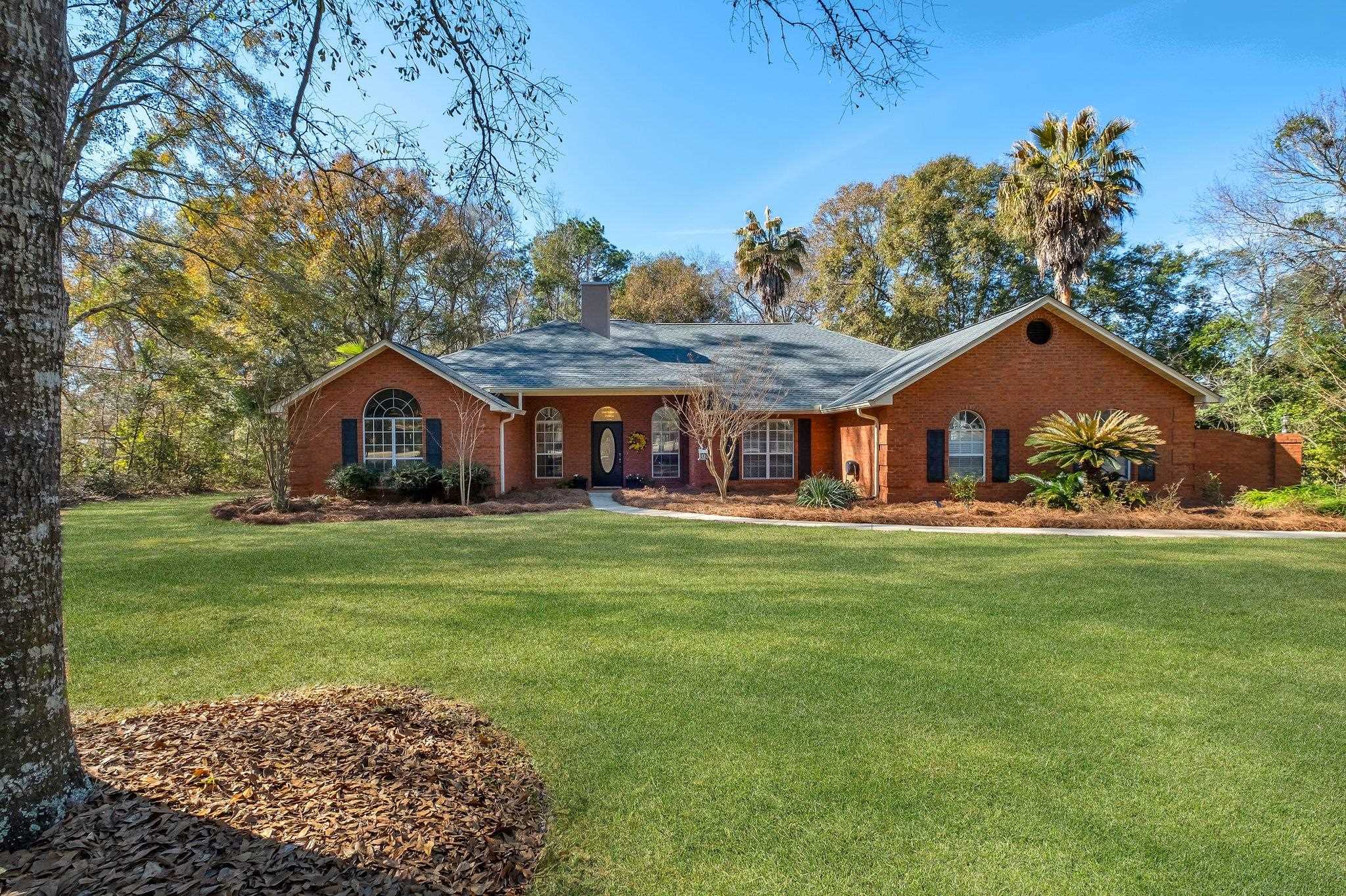 1118 Walden Road