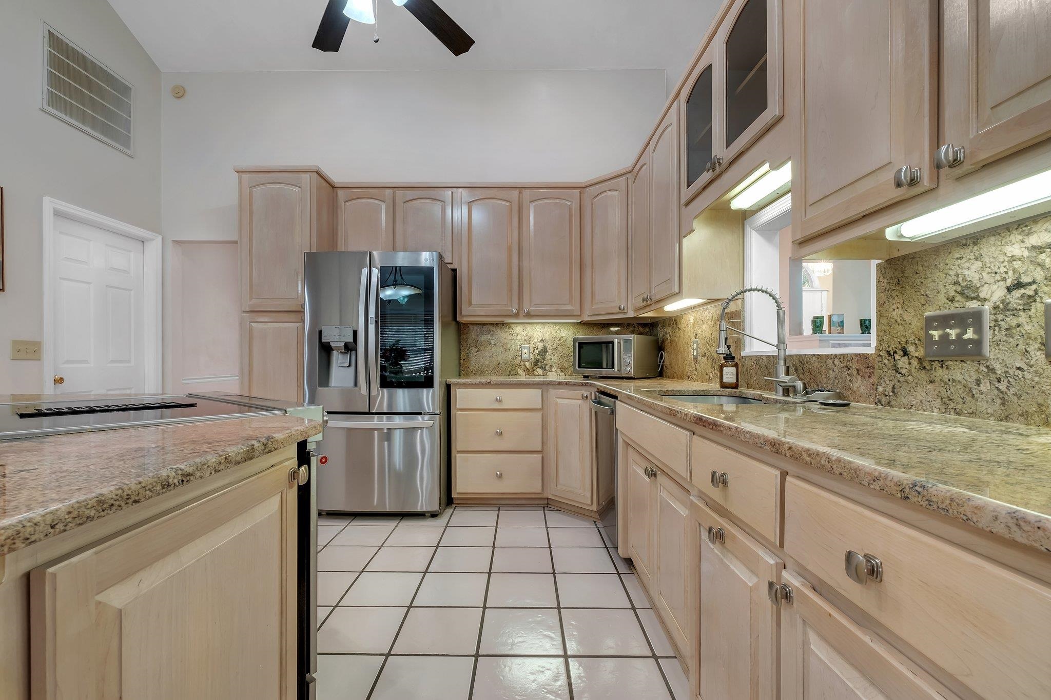 1118 Walden Road