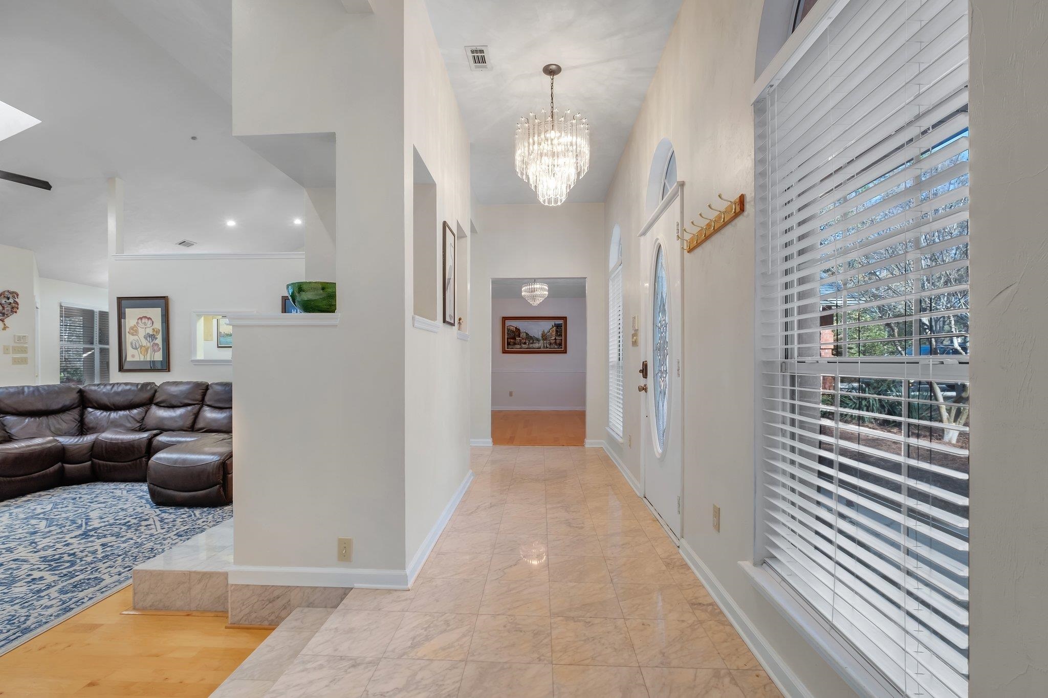 1118 Walden Road