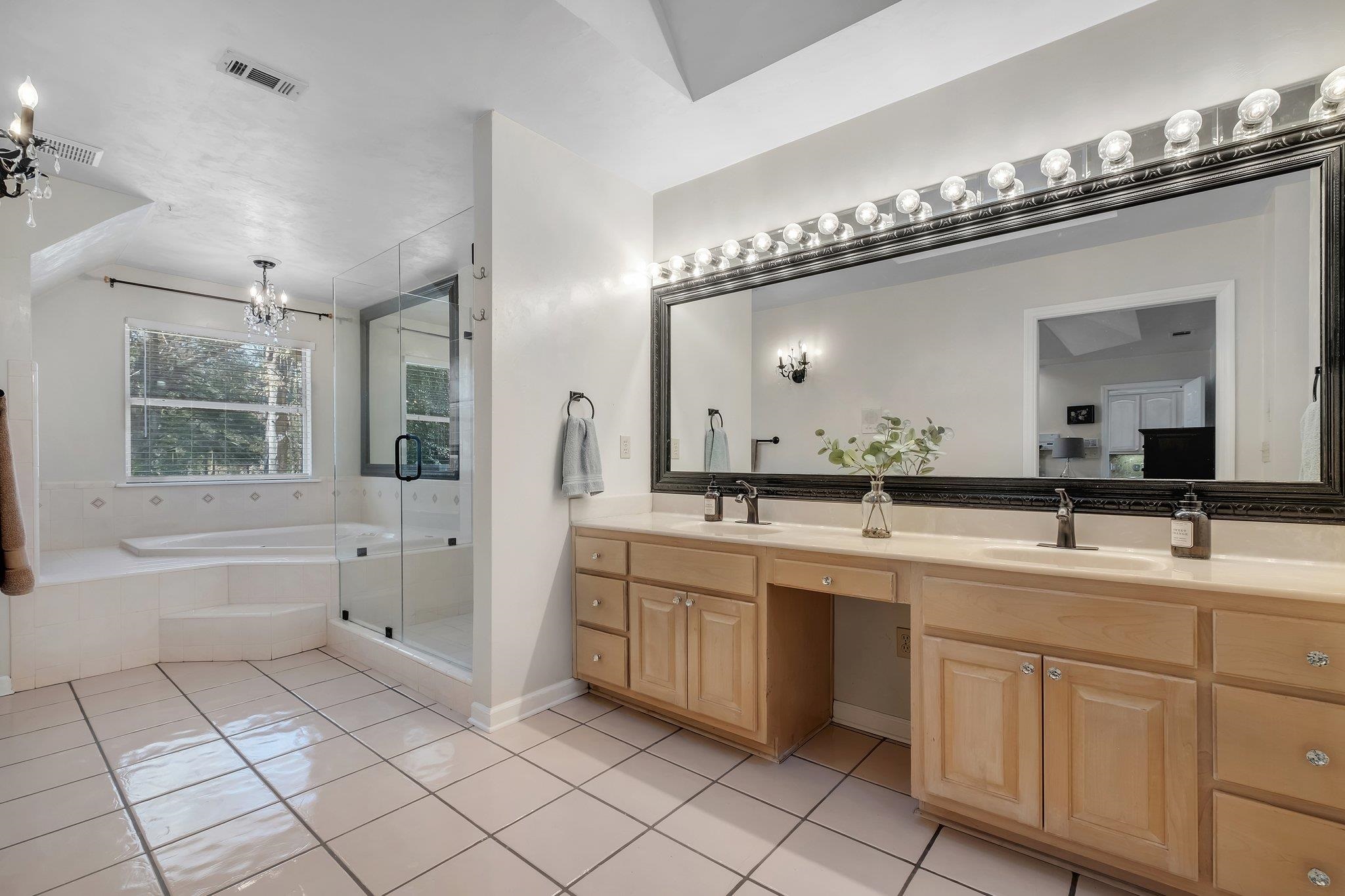 1118 Walden Road