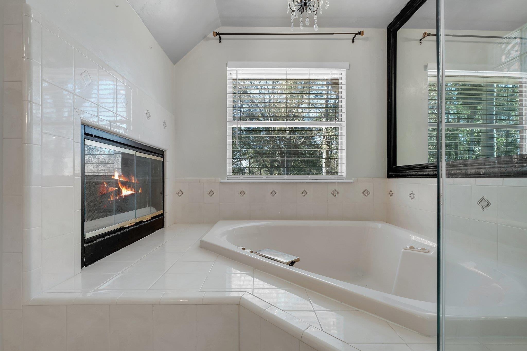 1118 Walden Road