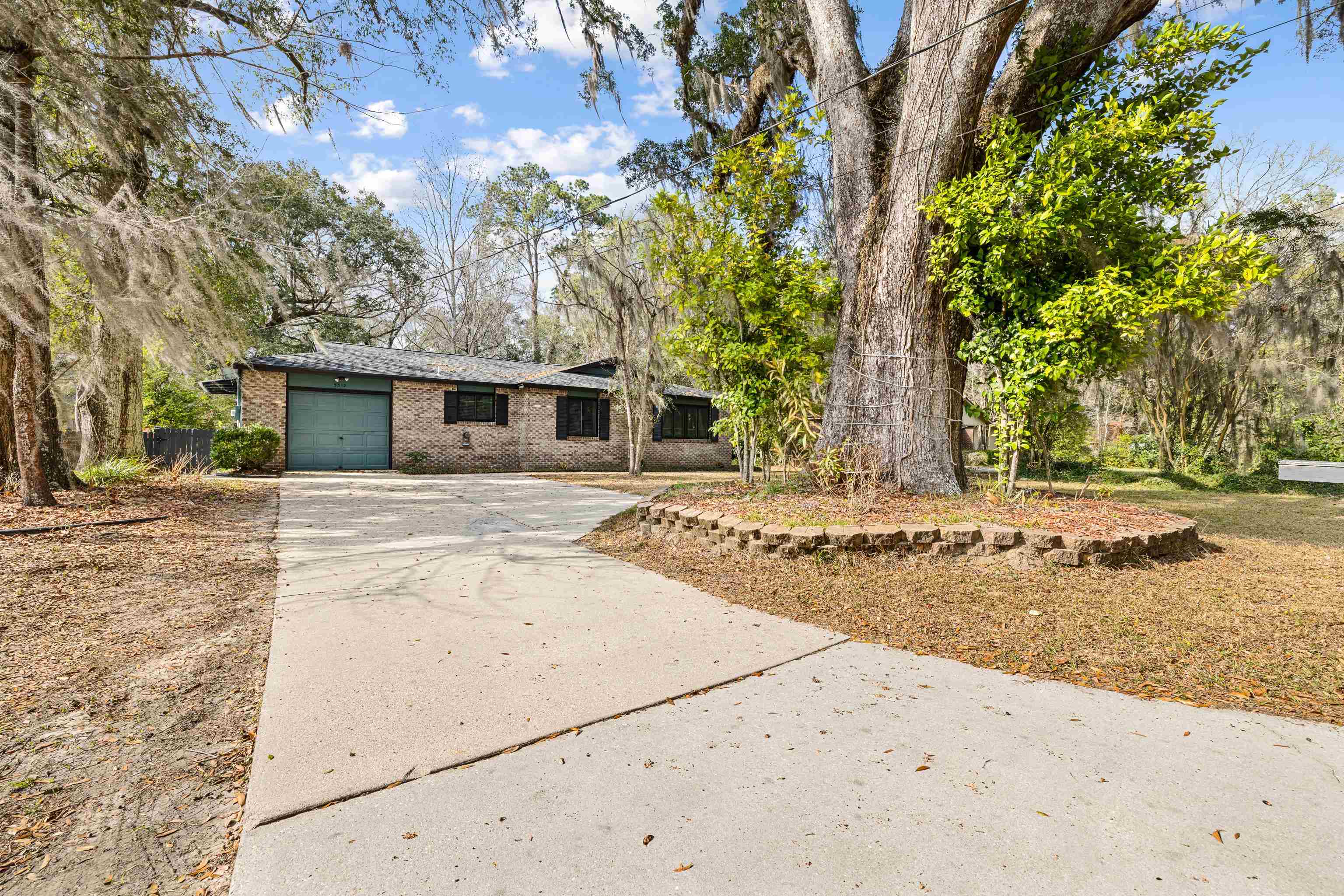 5512 Mossy Top Way