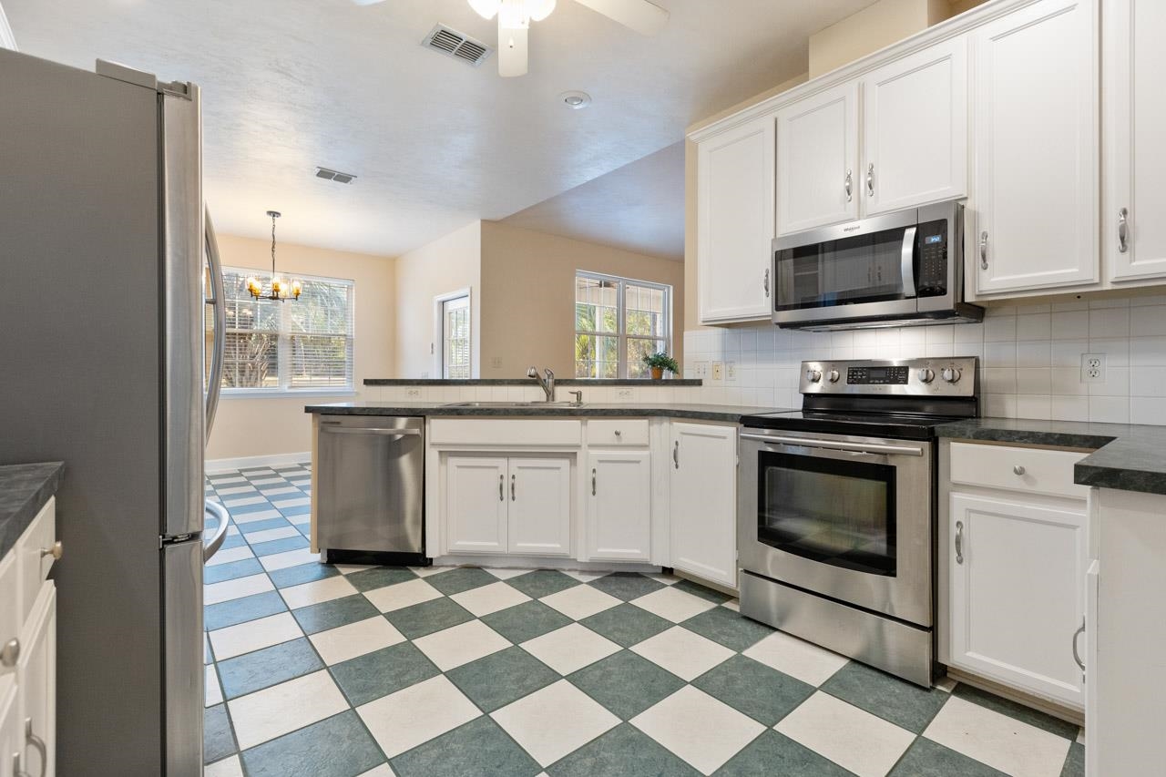 3095 Hawks Landing Drive