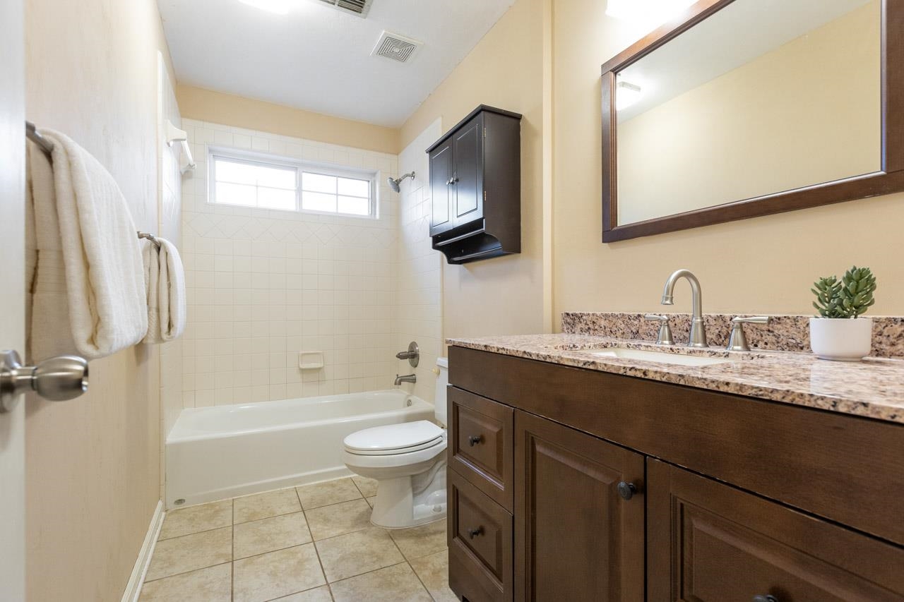 3095 Hawks Landing Drive