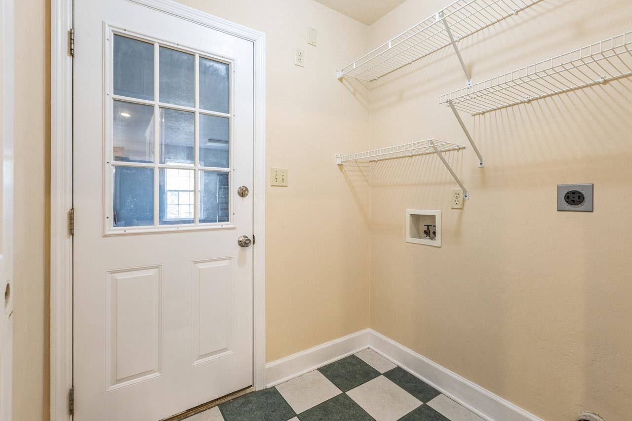 3095 Hawks Landing Drive