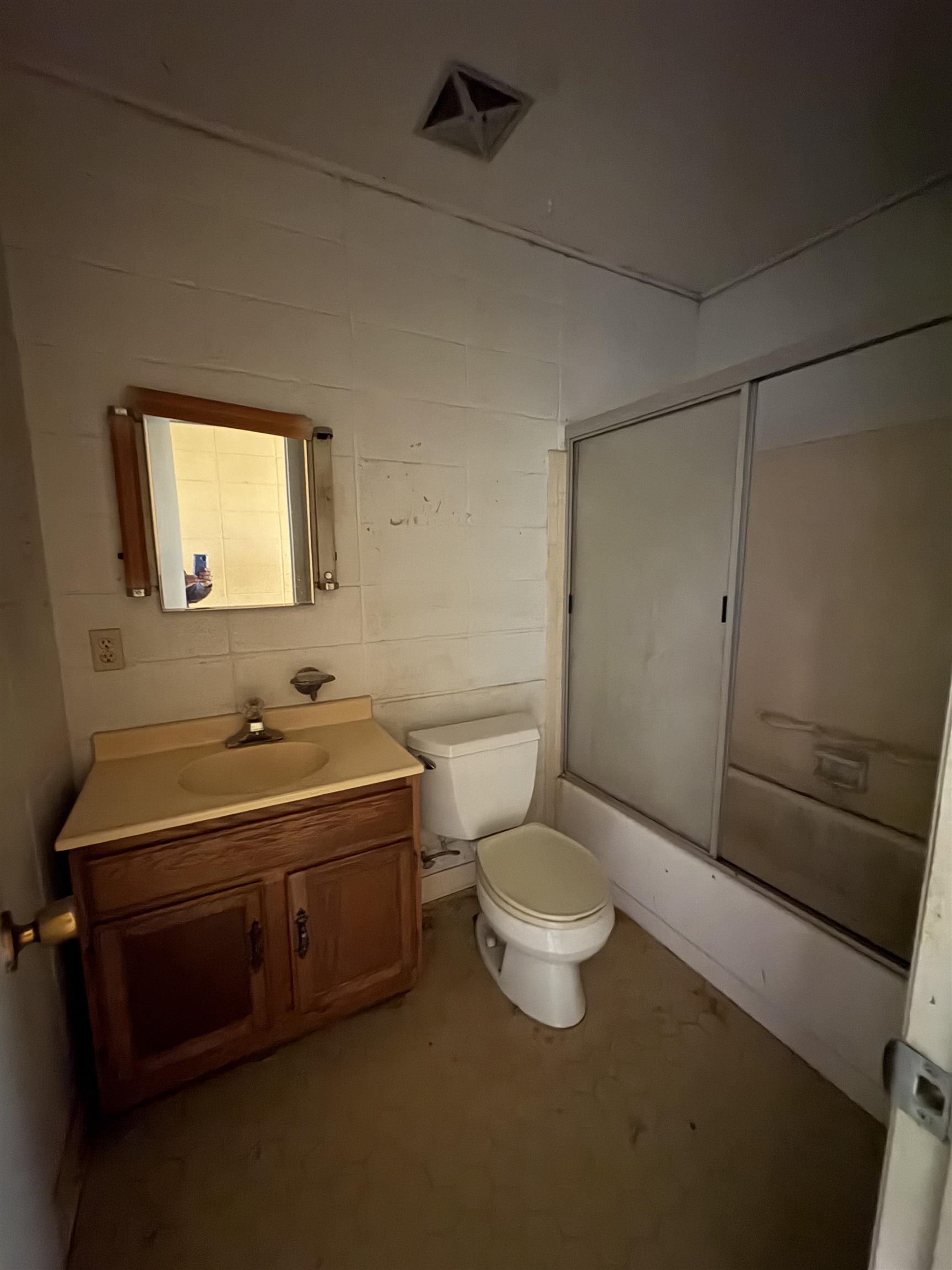 4278 Blount Creek Road