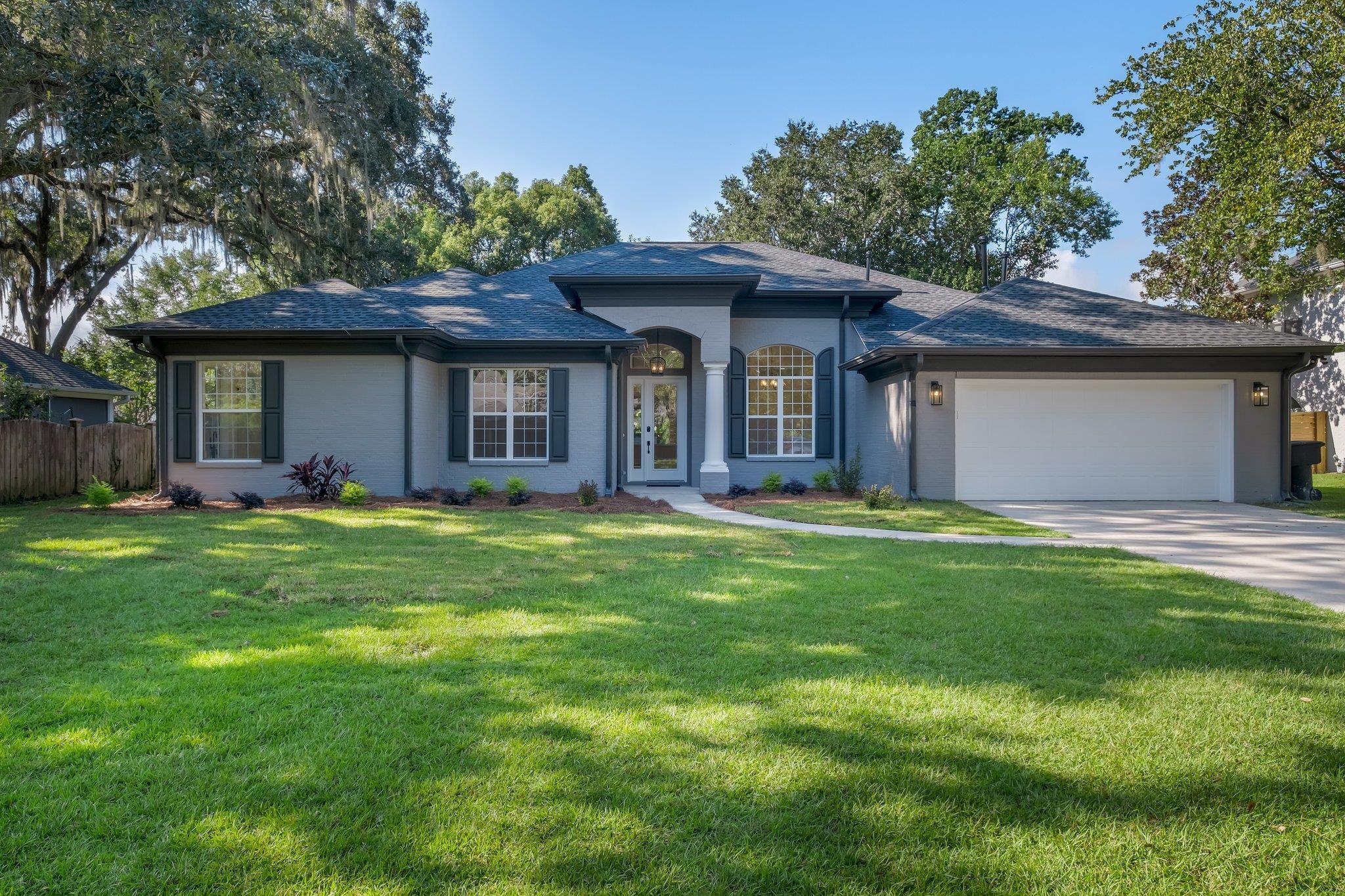 1141 Renae Way