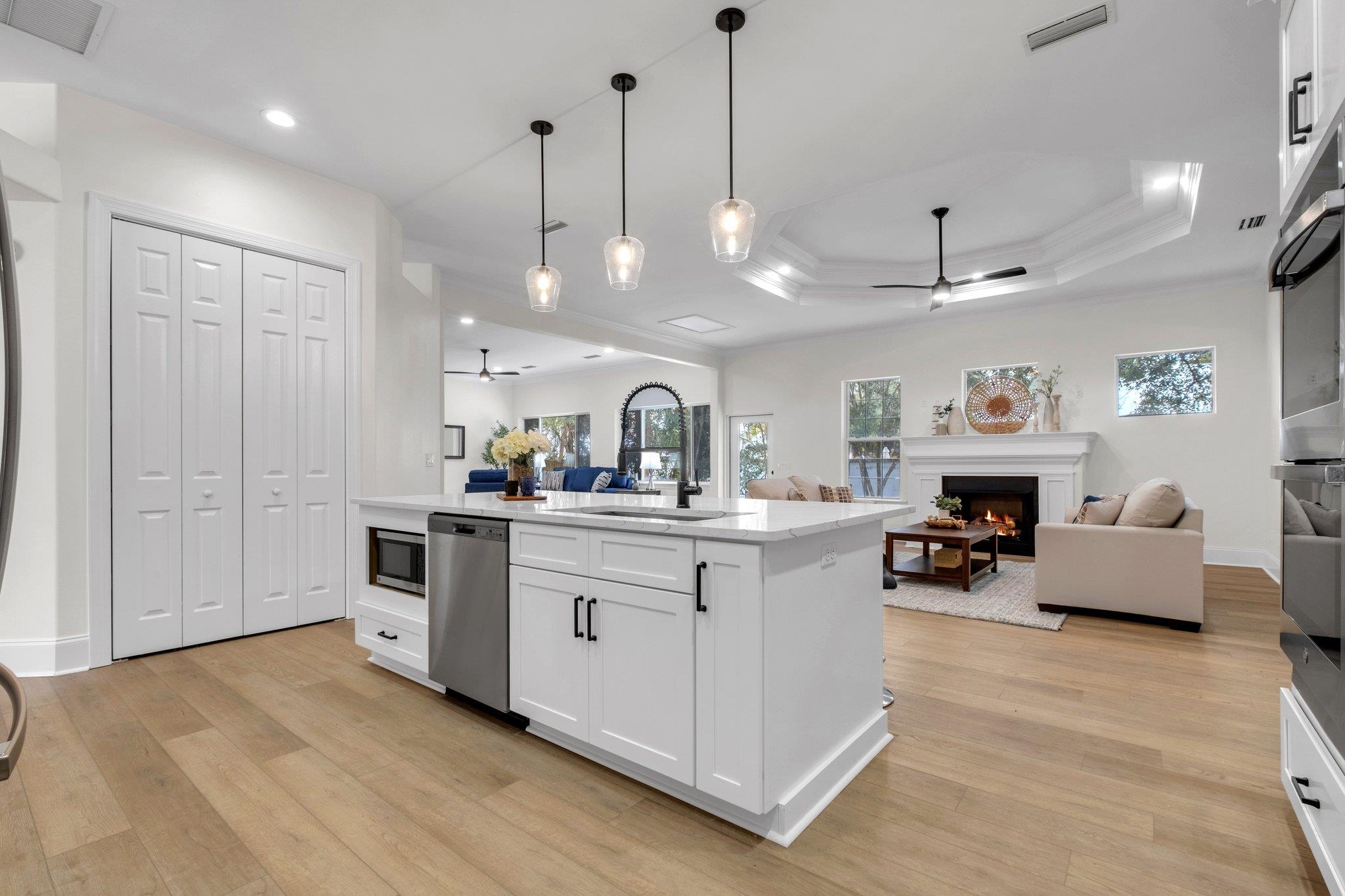 1141 Renae Way