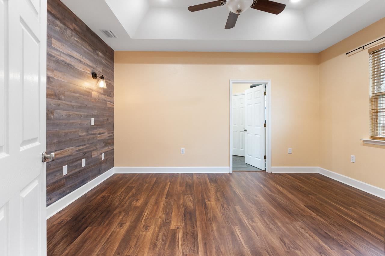 6145 Observation Circle