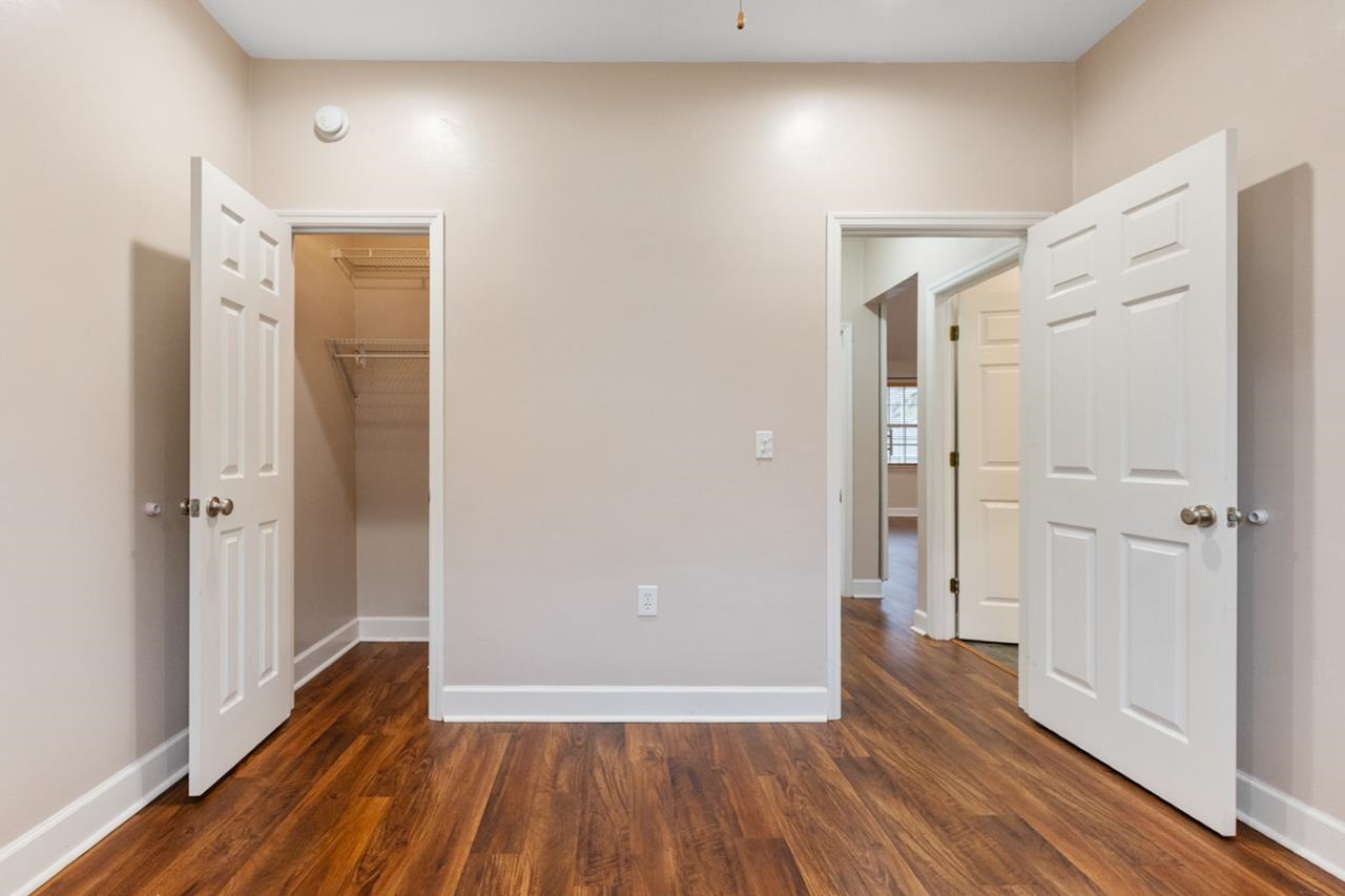 6145 Observation Circle