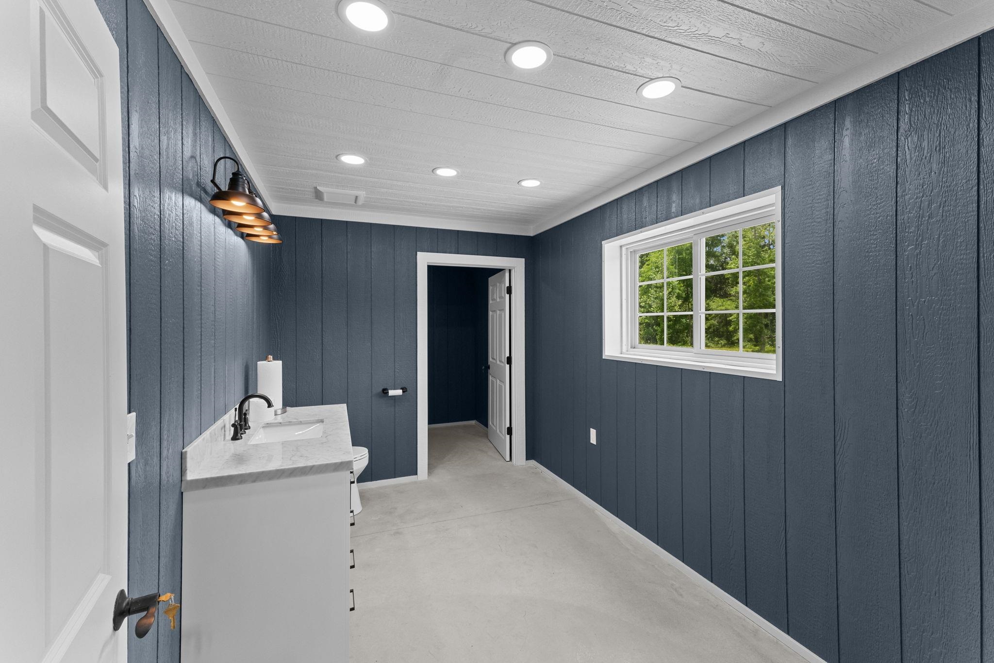 11274 & 11280 Old Federal Road