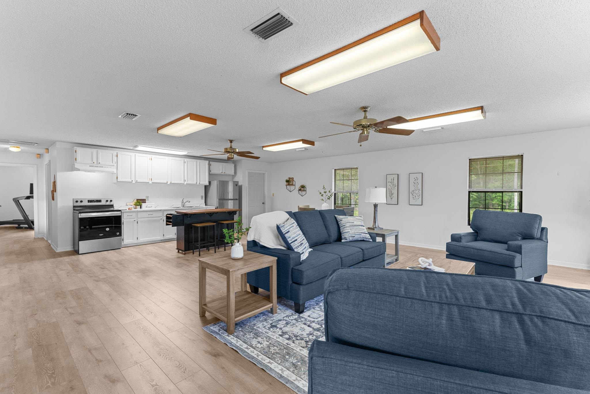 11274 & 11280 Old Federal Road