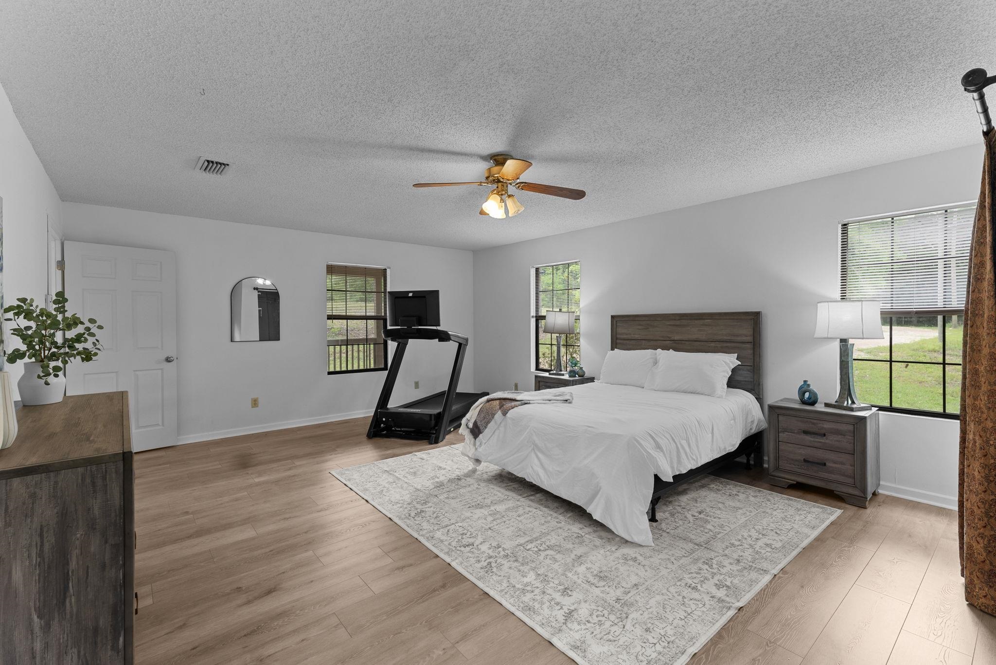 11274 & 11280 Old Federal Road