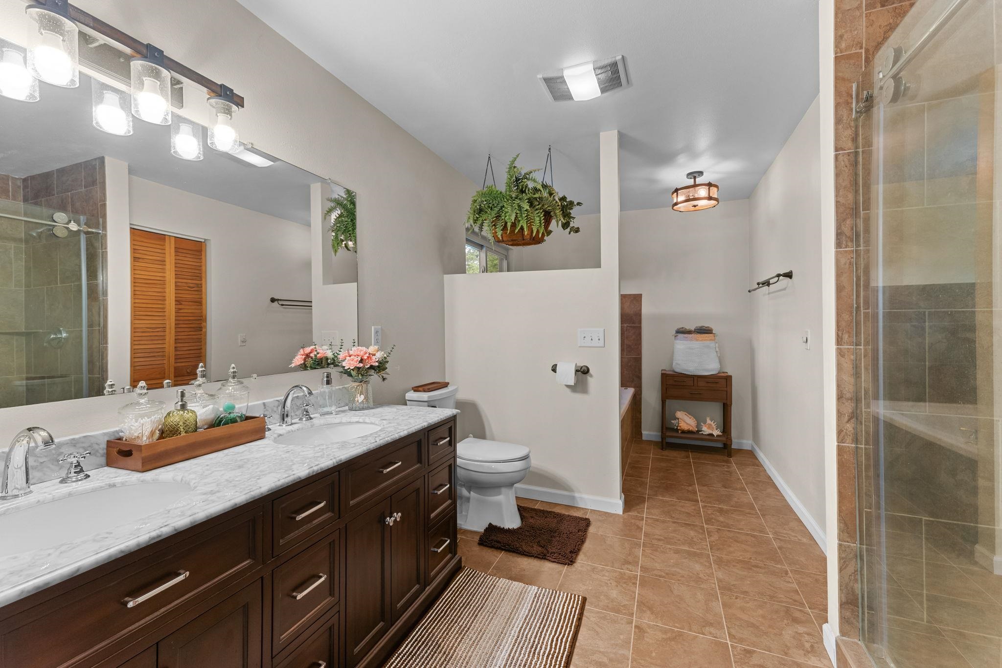 11274 & 11280 Old Federal Road