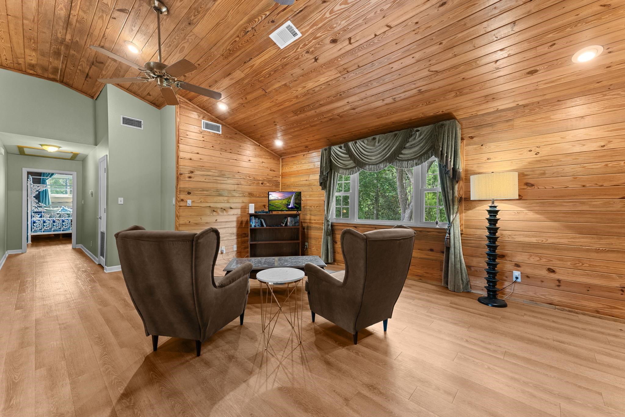 11274 & 11280 Old Federal Road