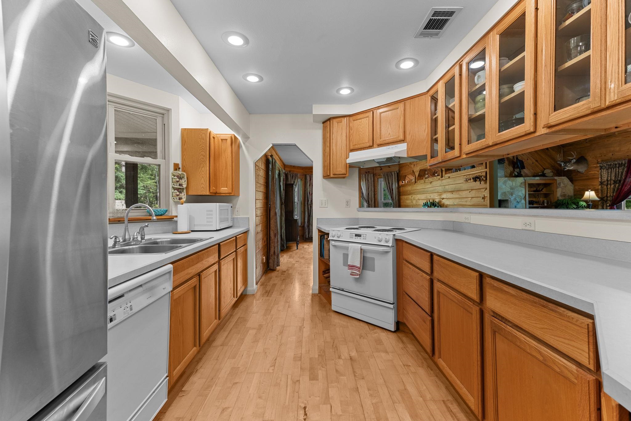 11274 & 11280 Old Federal Road