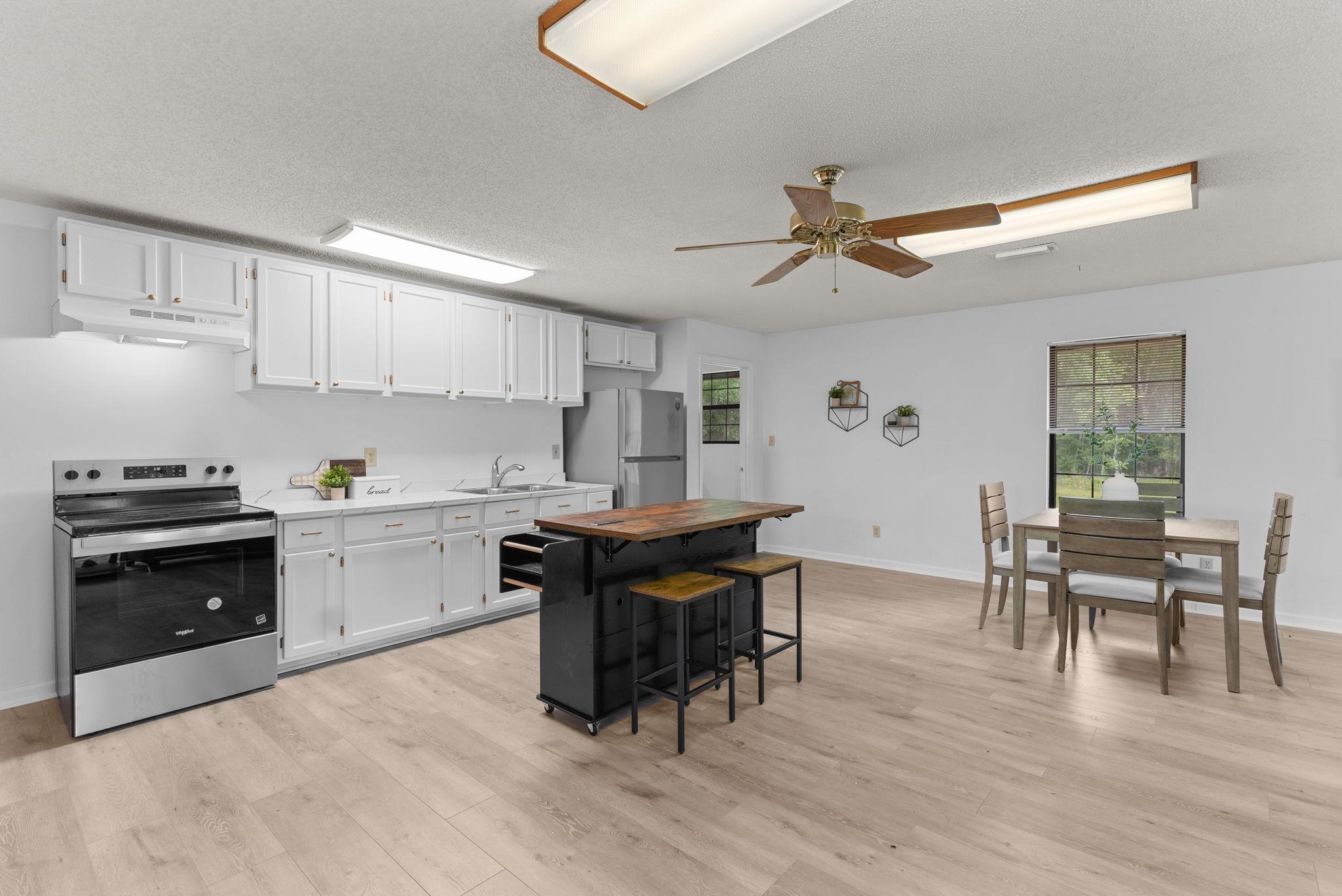 11274 & 11280 Old Federal Road