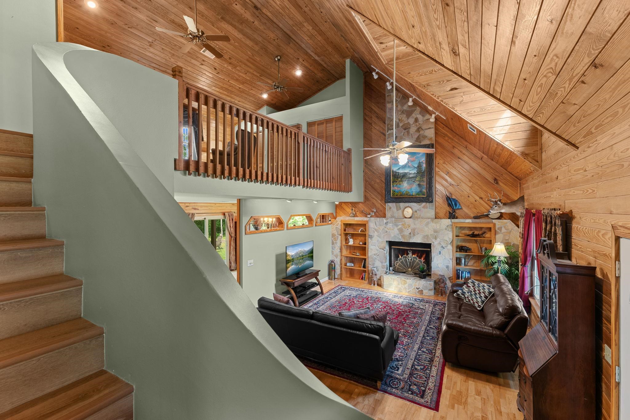 11274 & 11280 Old Federal Road