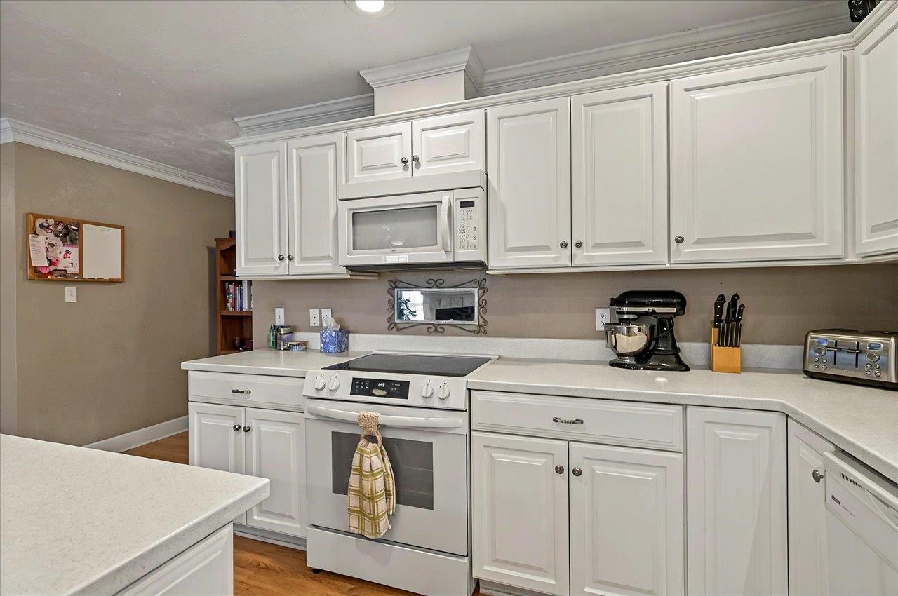 1658 Springwood Drive