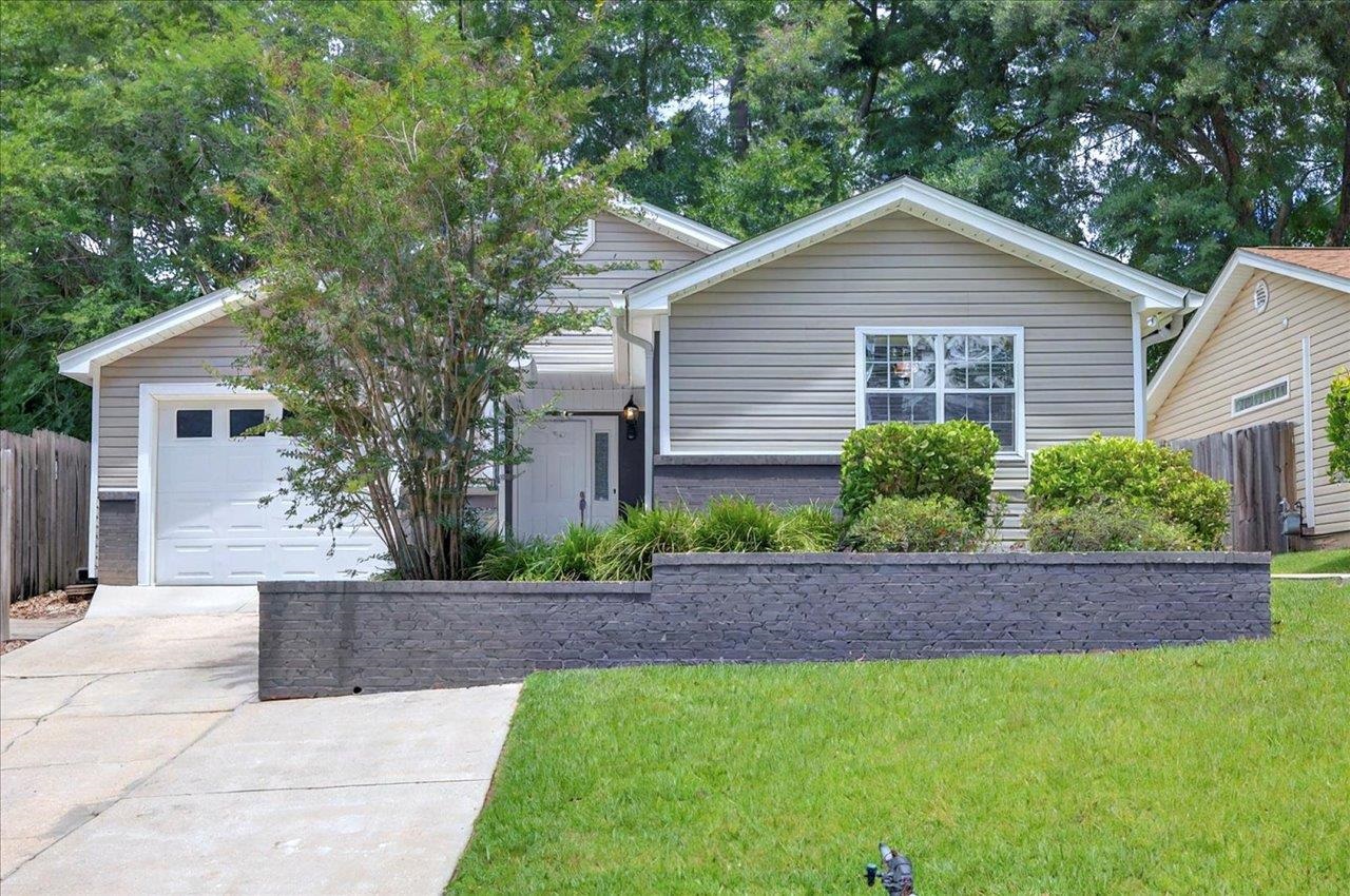 1658 Springwood Drive