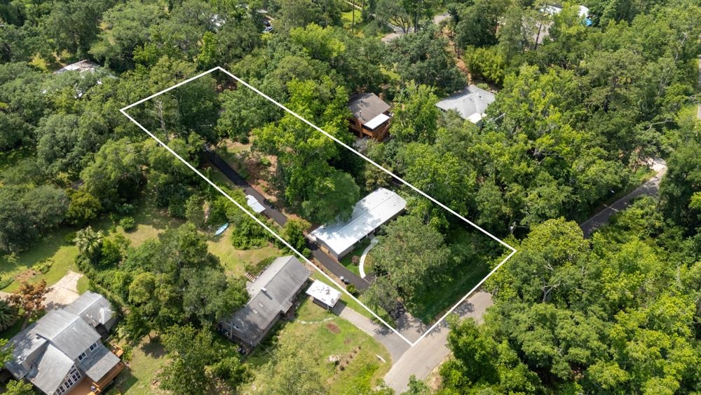 1802 W Indianhead Drive