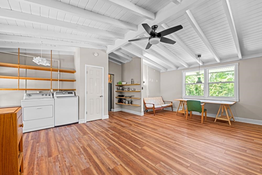 1802 W Indianhead Drive