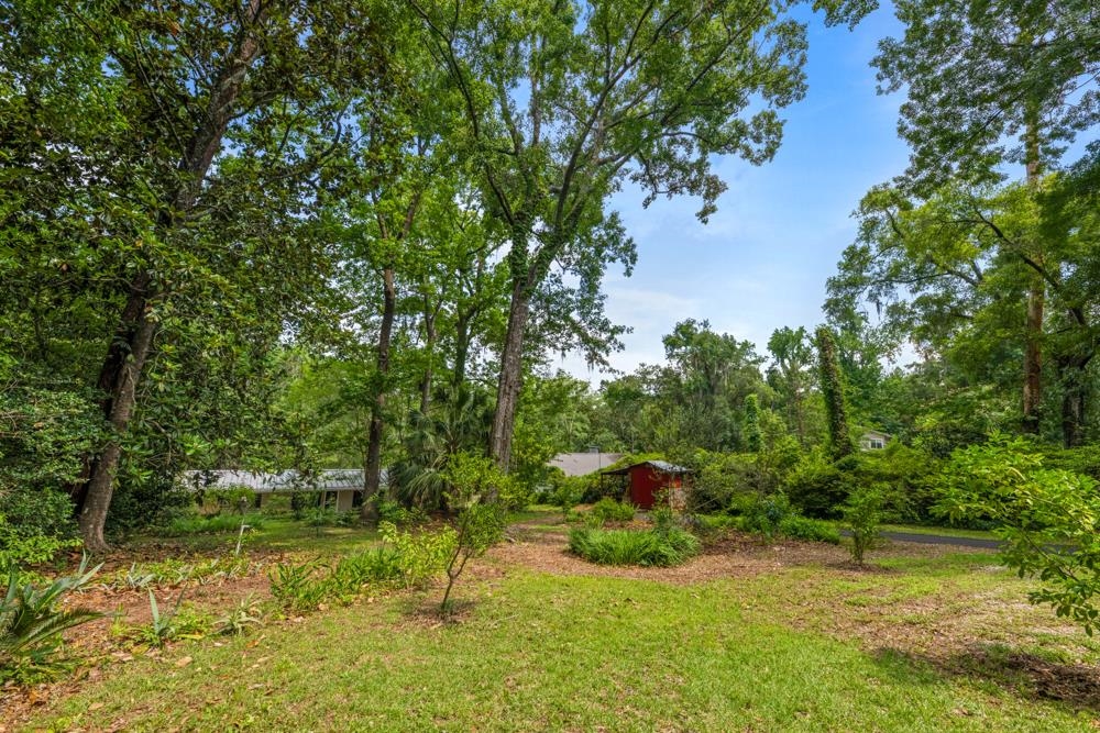 1802 W Indianhead Drive