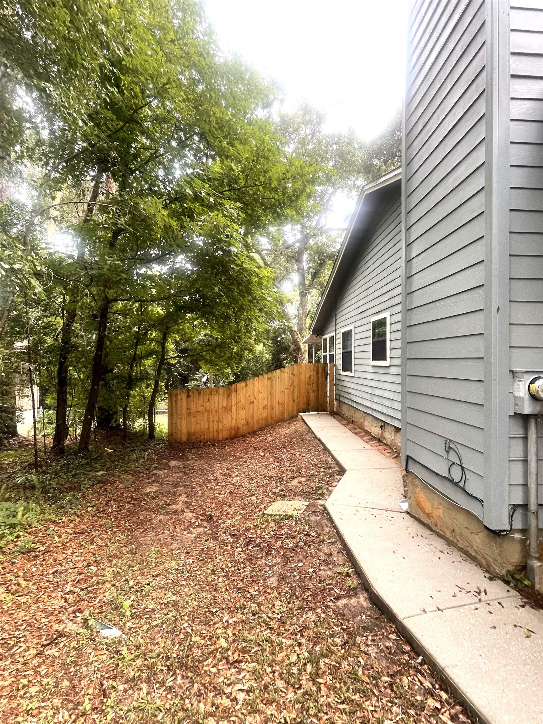 2585 Panther Creek Road