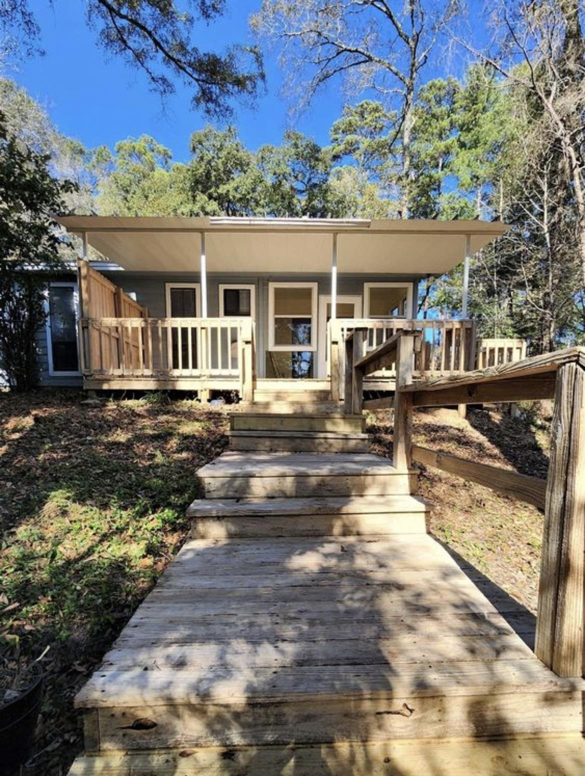 2585 Panther Creek Road