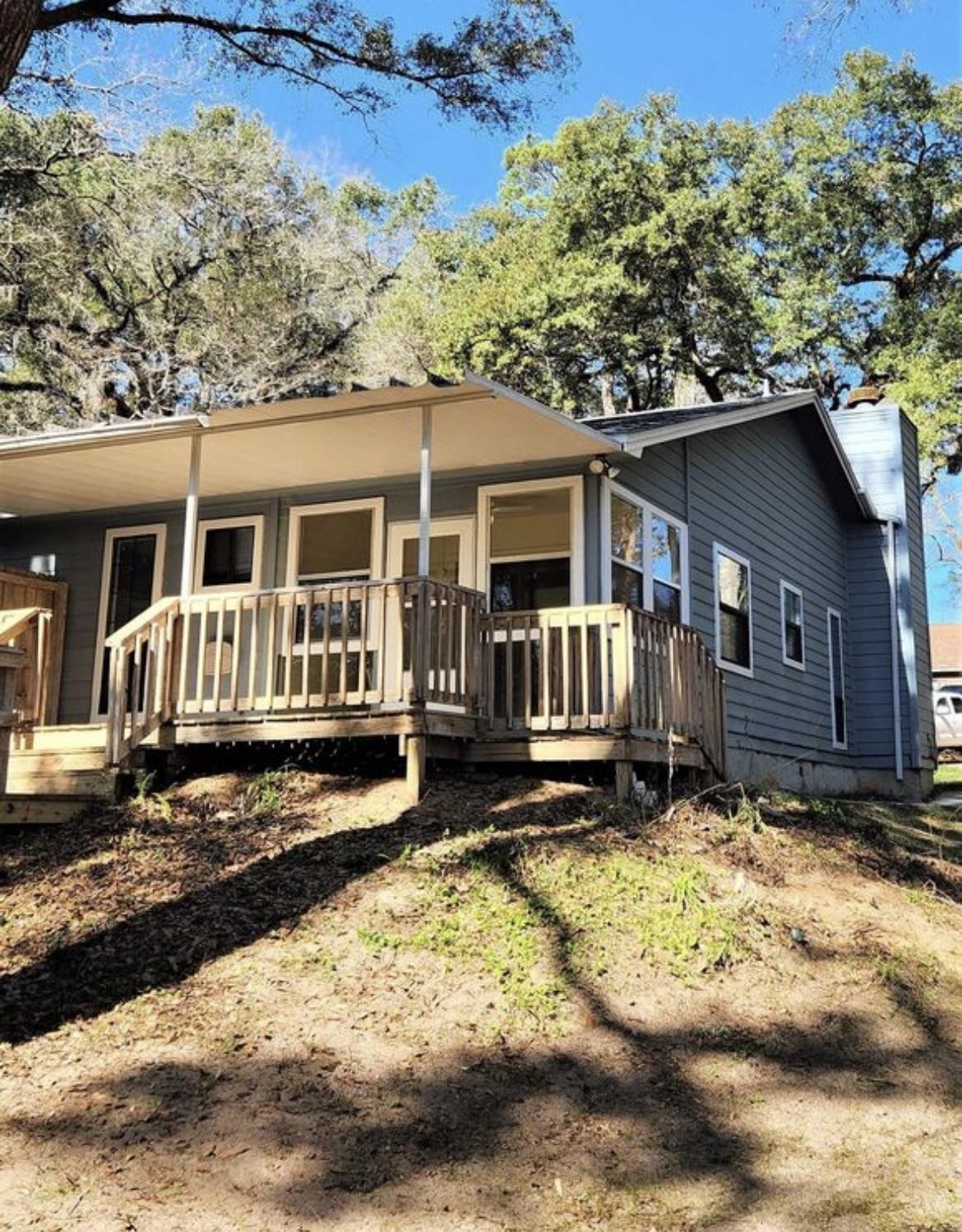2585 Panther Creek Road