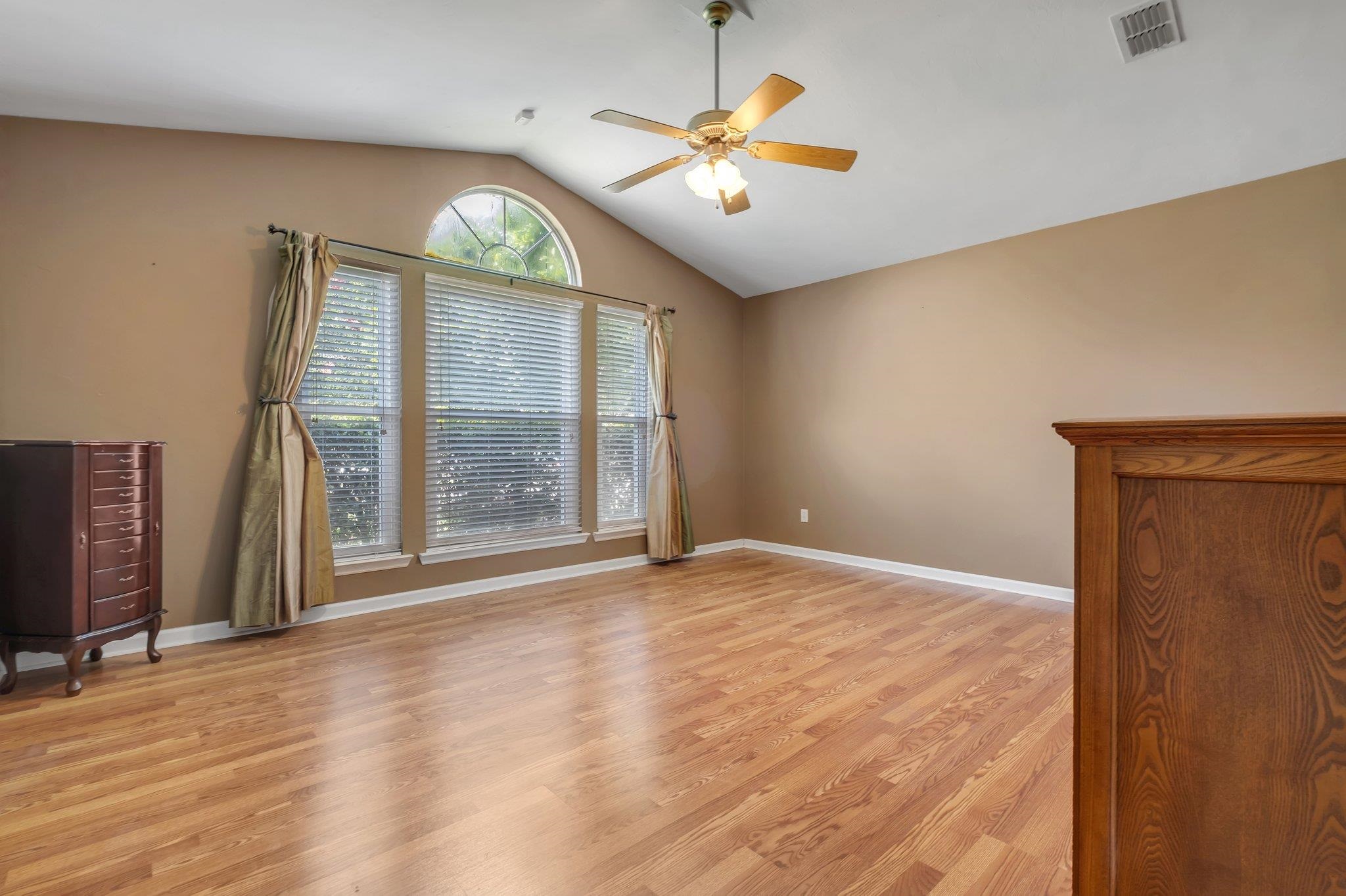 5529 Green Meadows Court